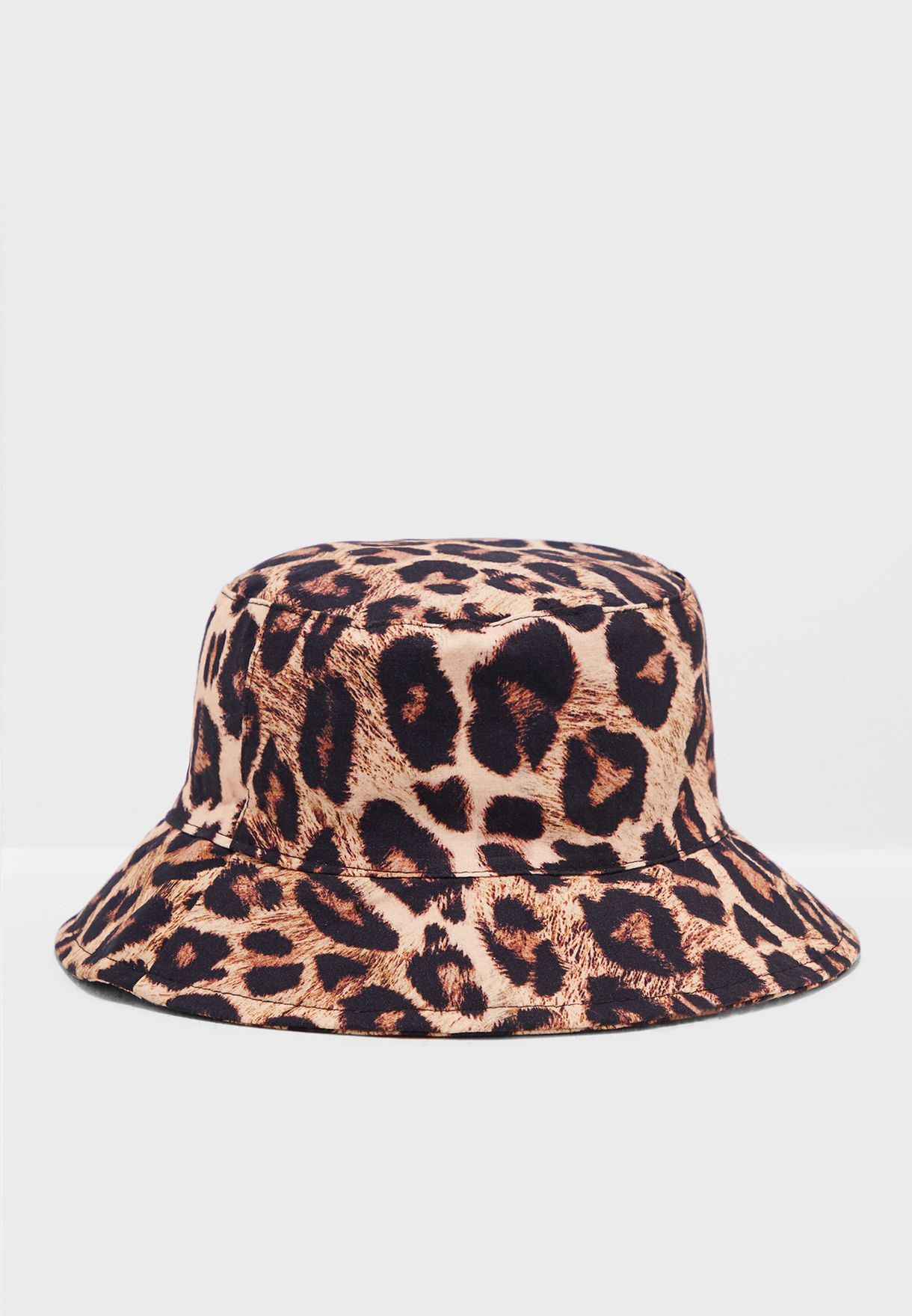 giraffe print bucket hat