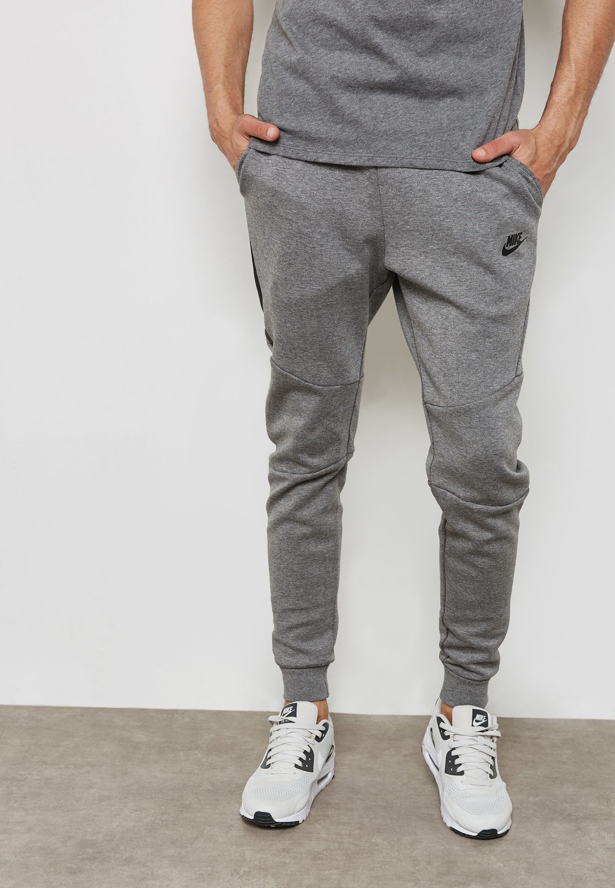 Buy Nike grey Tech Fleece Sweatpants for Men in MENA, Worldwide