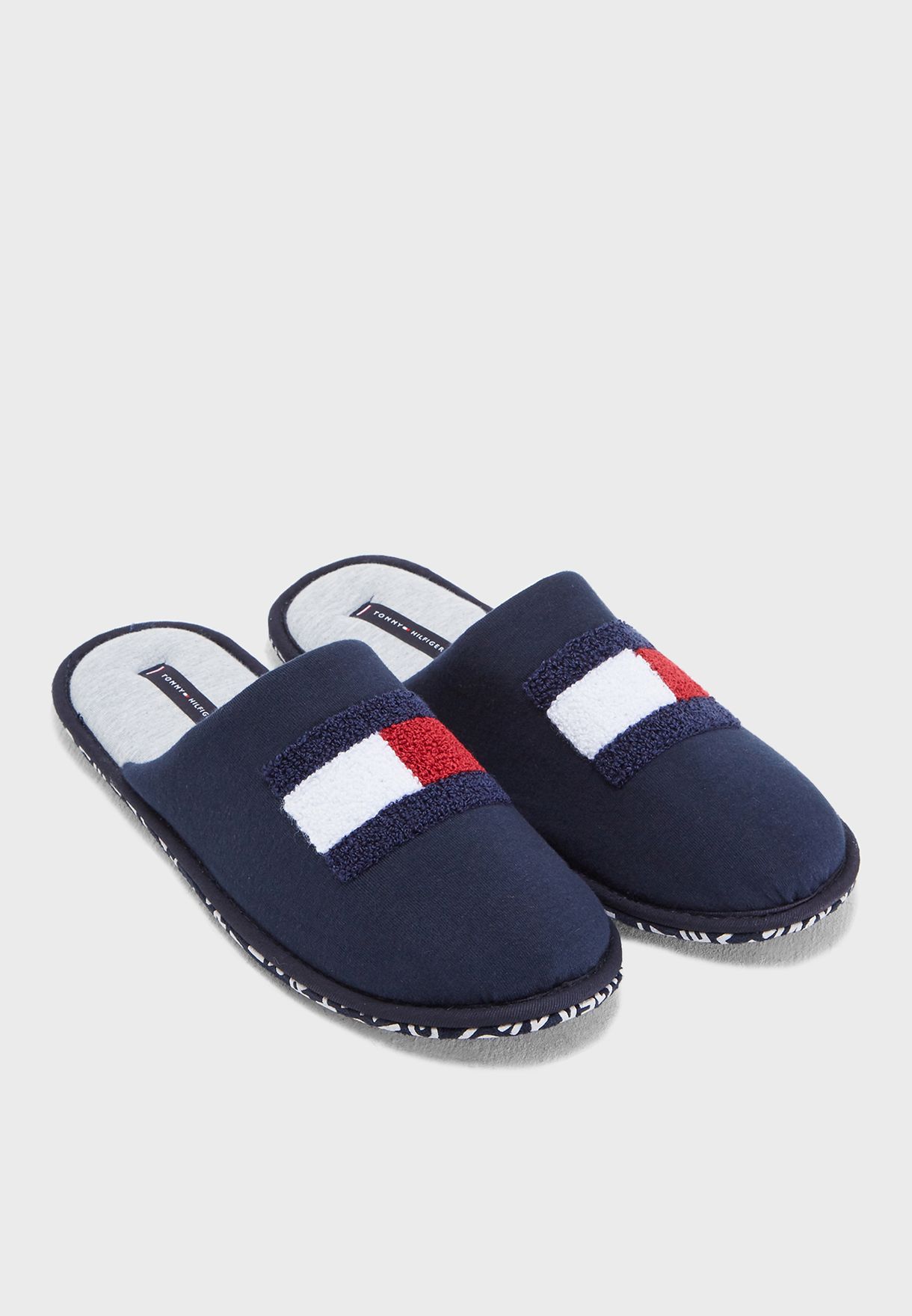 slippers tommy
