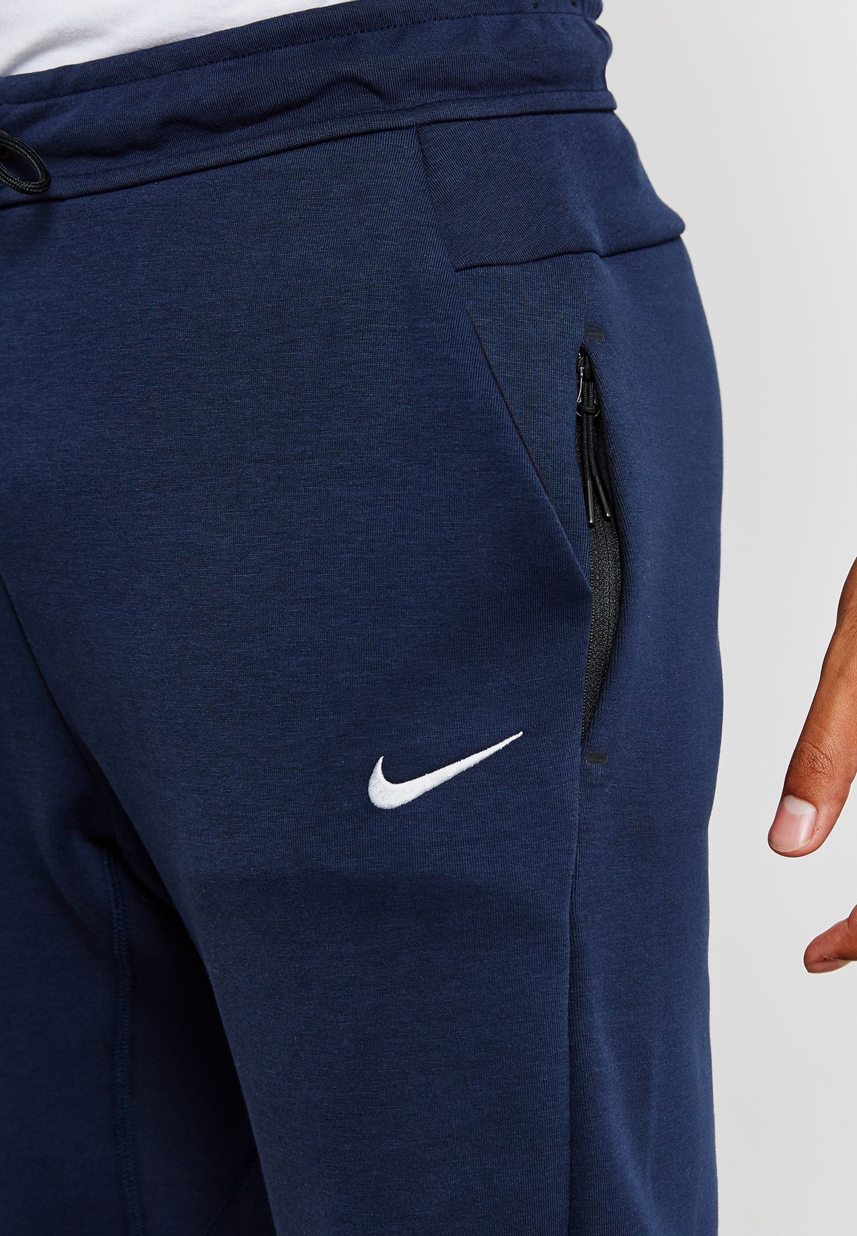 Buy Nike navy FC Barcelona Tech Fleece Authentic Sweatpants for Men in  MENA, Worldwide