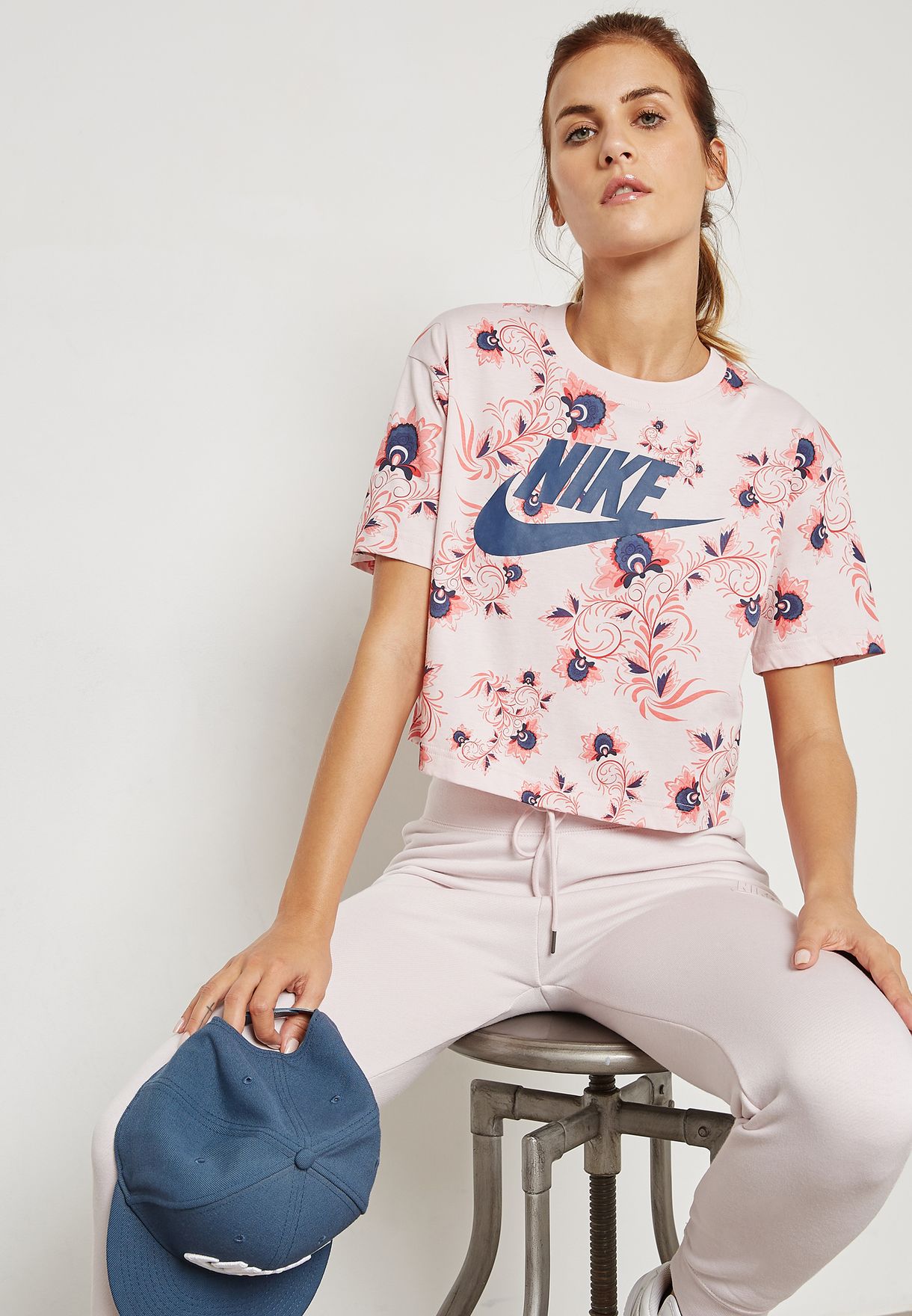 nike women's floral t shirt