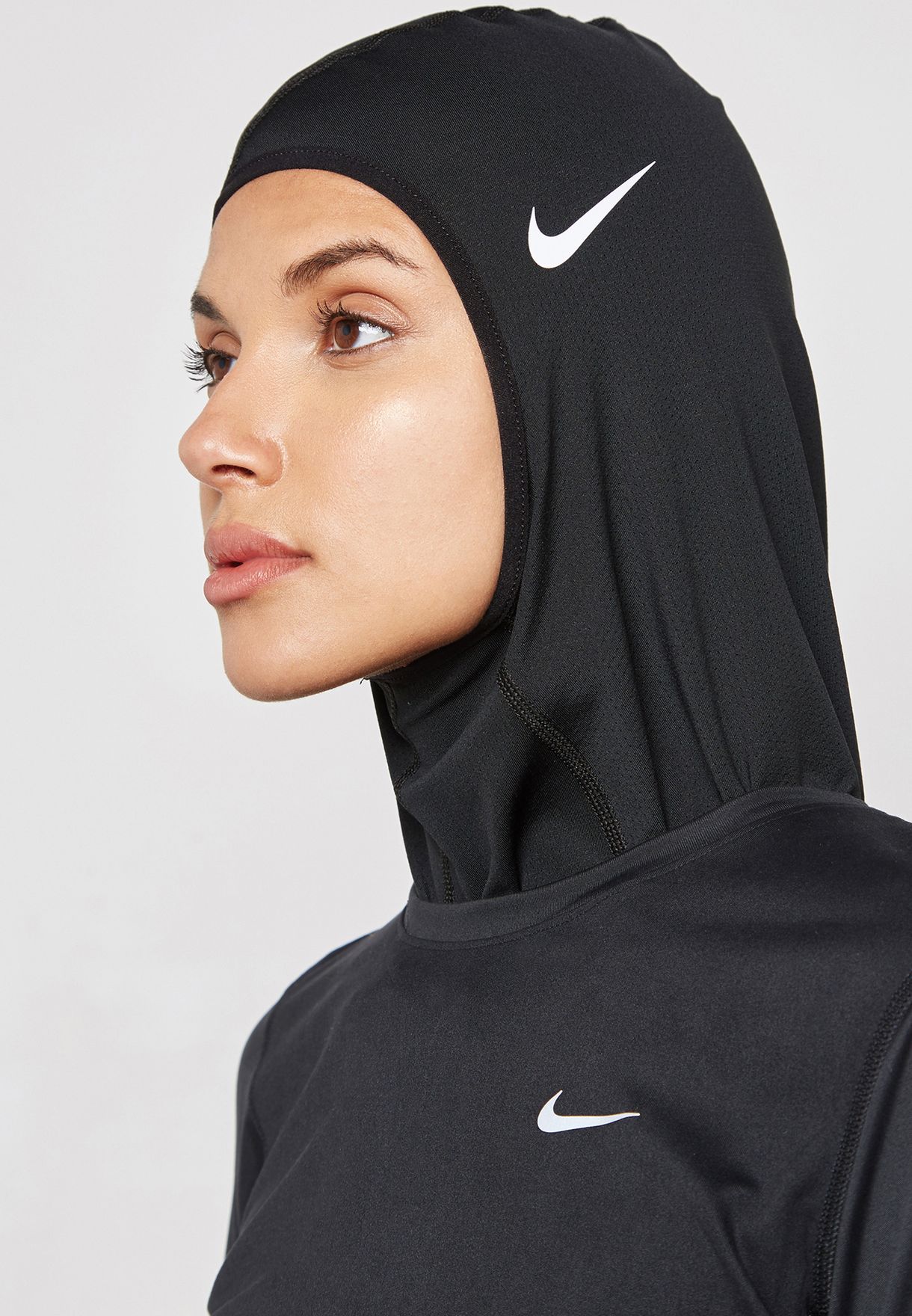 Shop Nike Black Pro Hijab NJNJ30102 For Women In UAE NI727AC62ALH