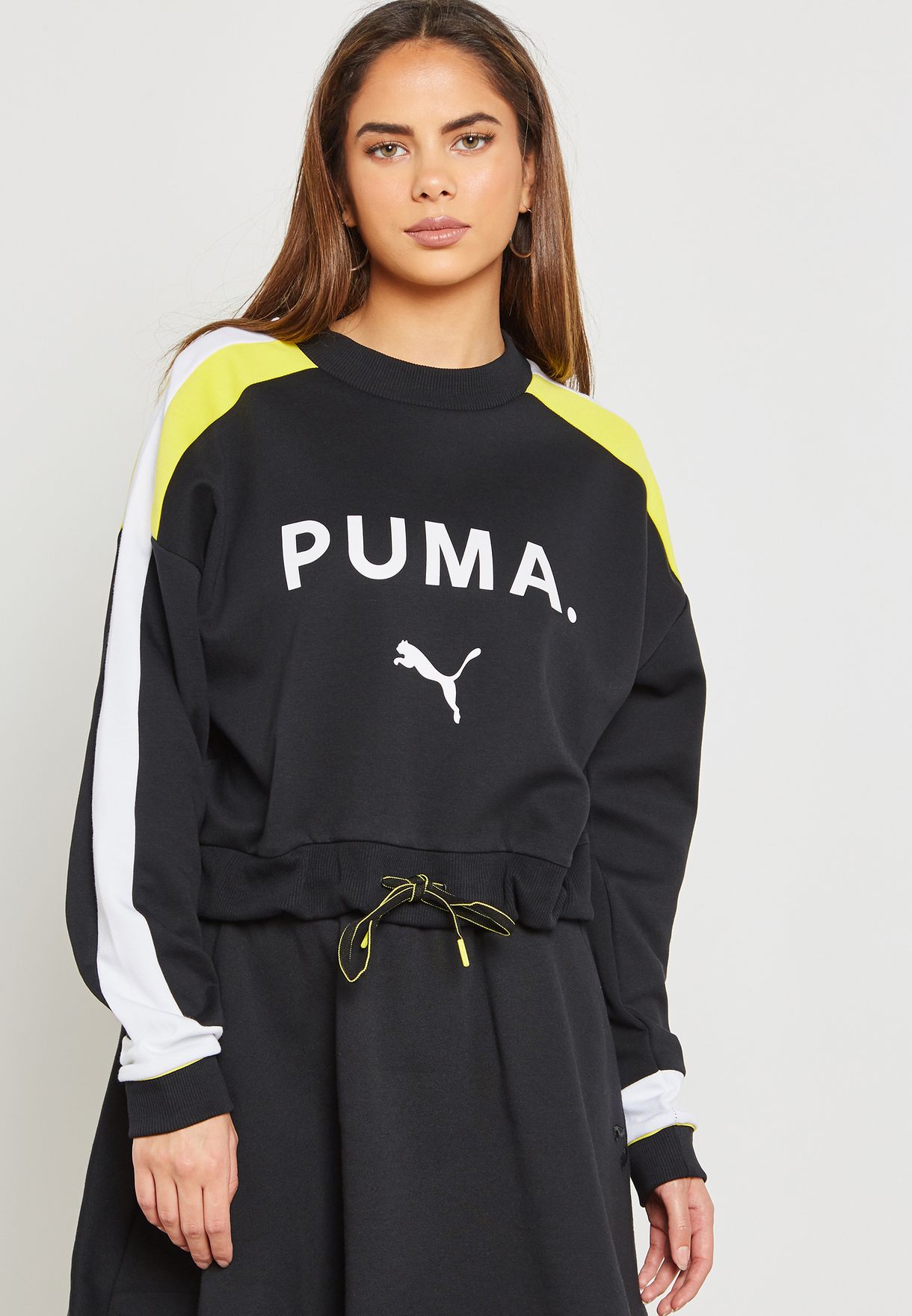 Buy PUMA black Chase Sweatshirt for 