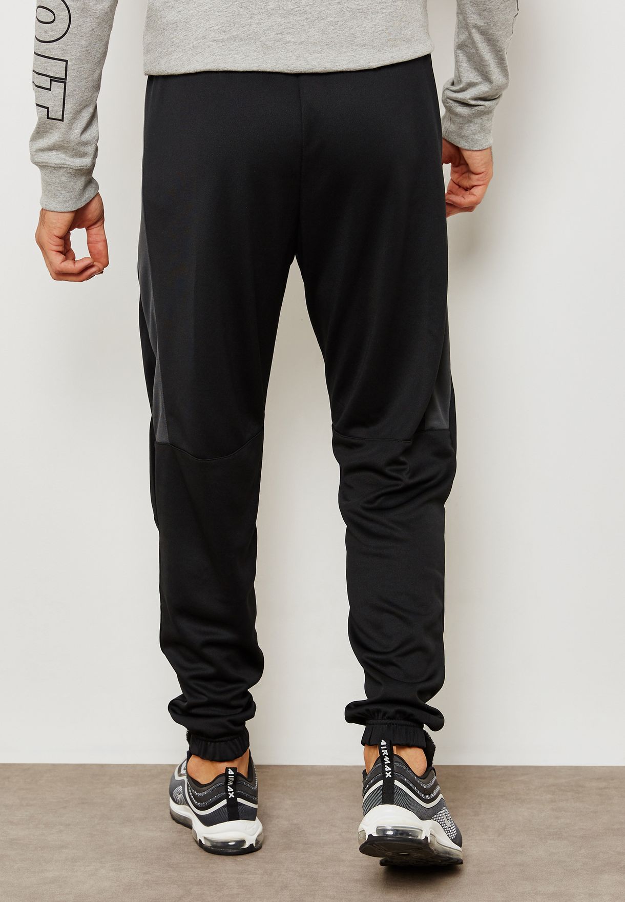 Buy Nike black NSW Air Sweatpants for Men in MENA, Worldwide