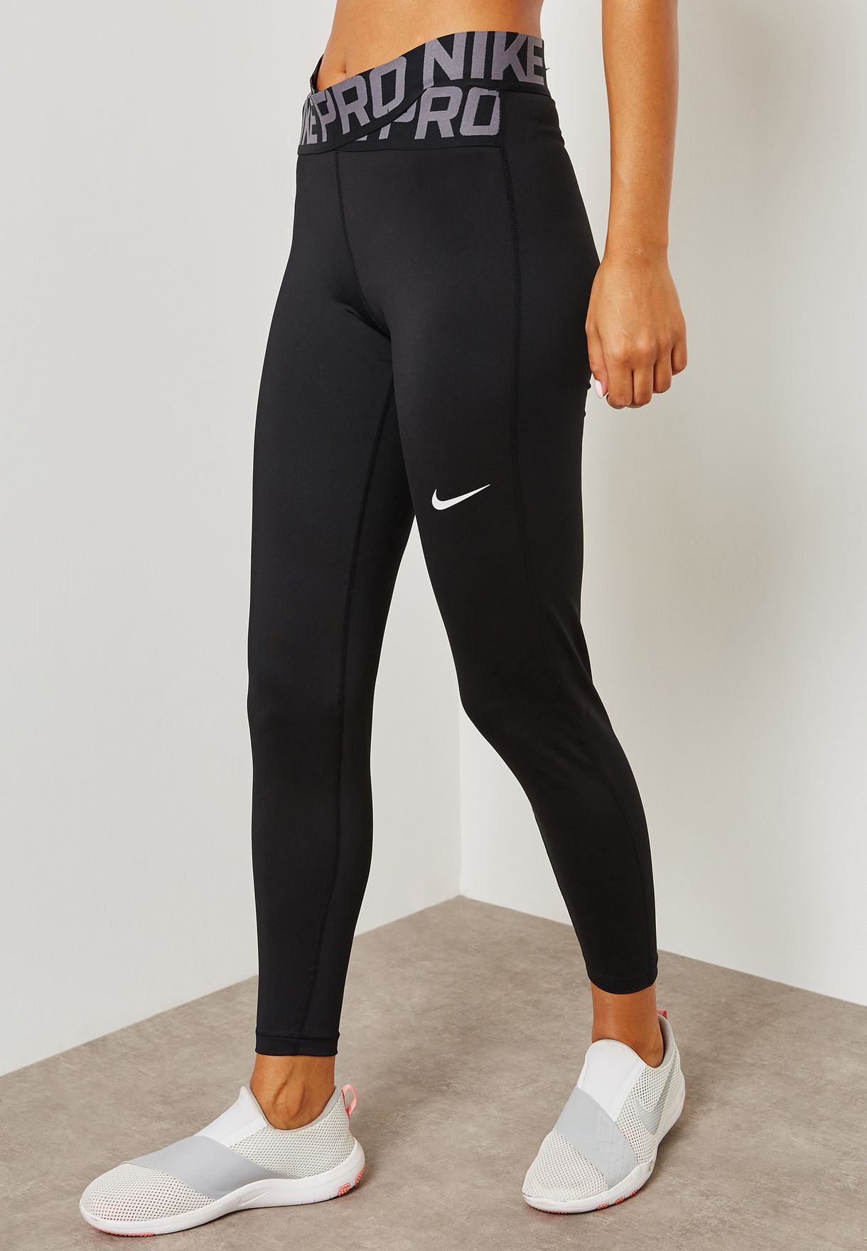 nike crossover tight