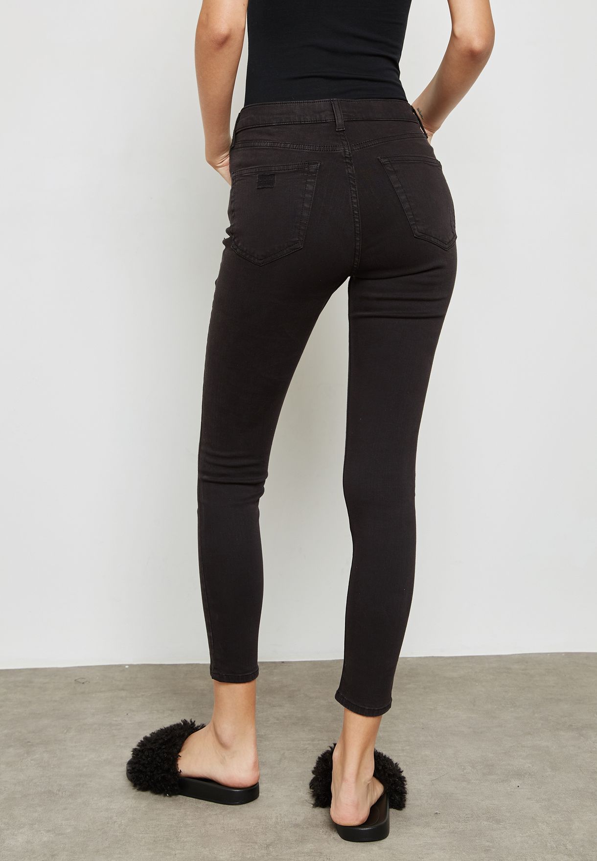 Buy Topshop black Super Ripped Jamie Jeans for Women in MENA, Worldwide