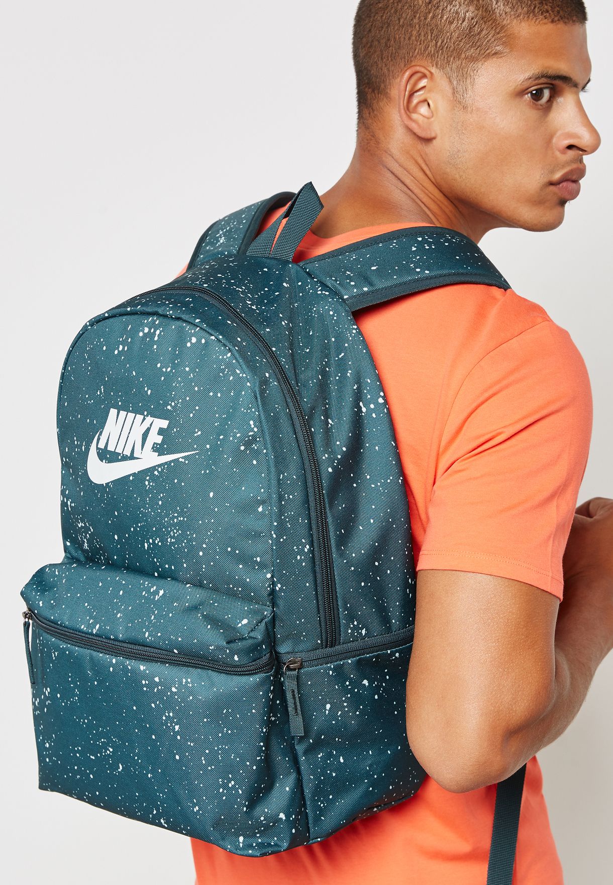 nike speckle backpack