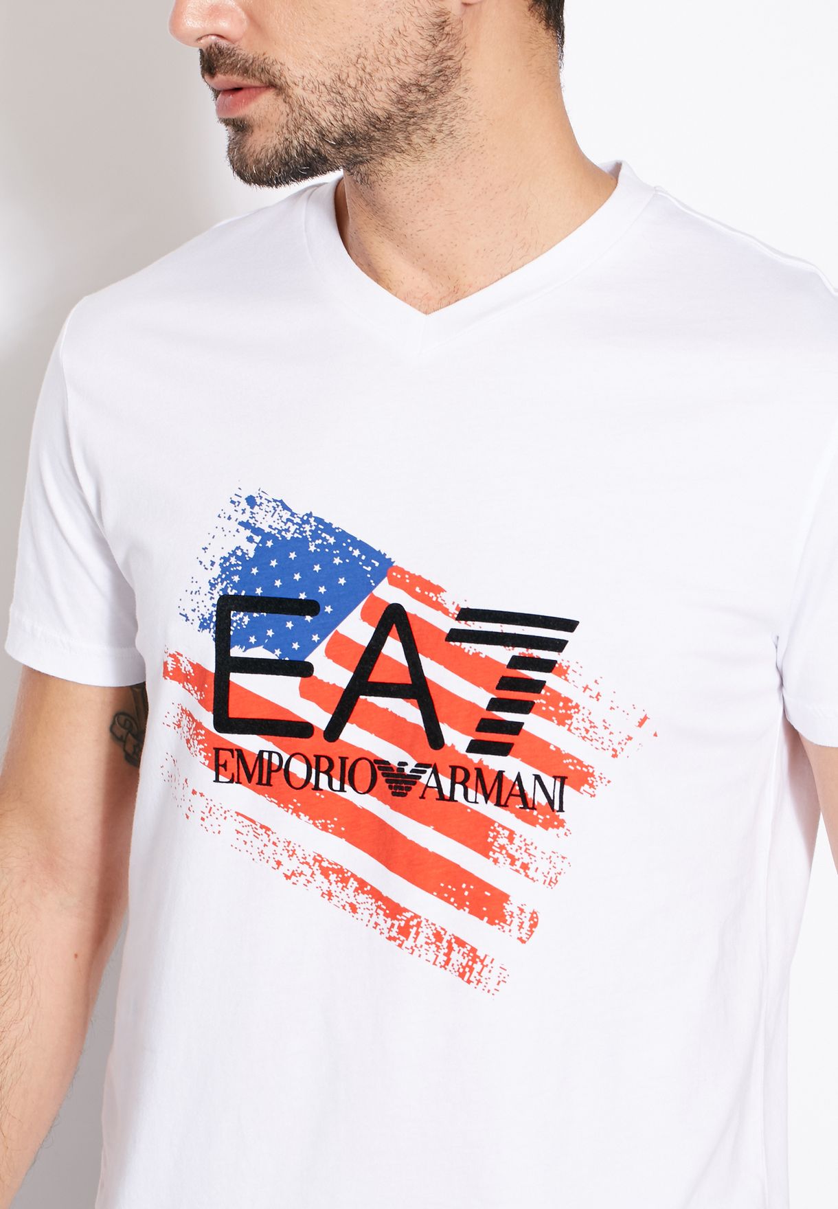 Buy Ea7 Emporio Armani white USA Flag Print T-Shirt for Men in MENA,  Worldwide