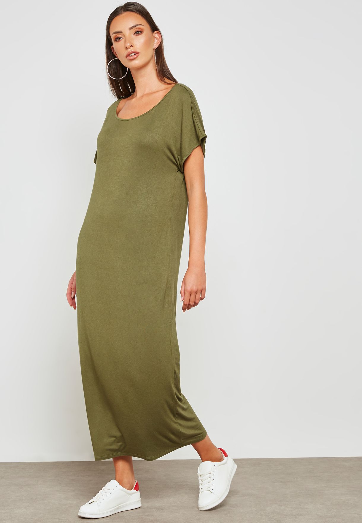 green shirt maxi dress