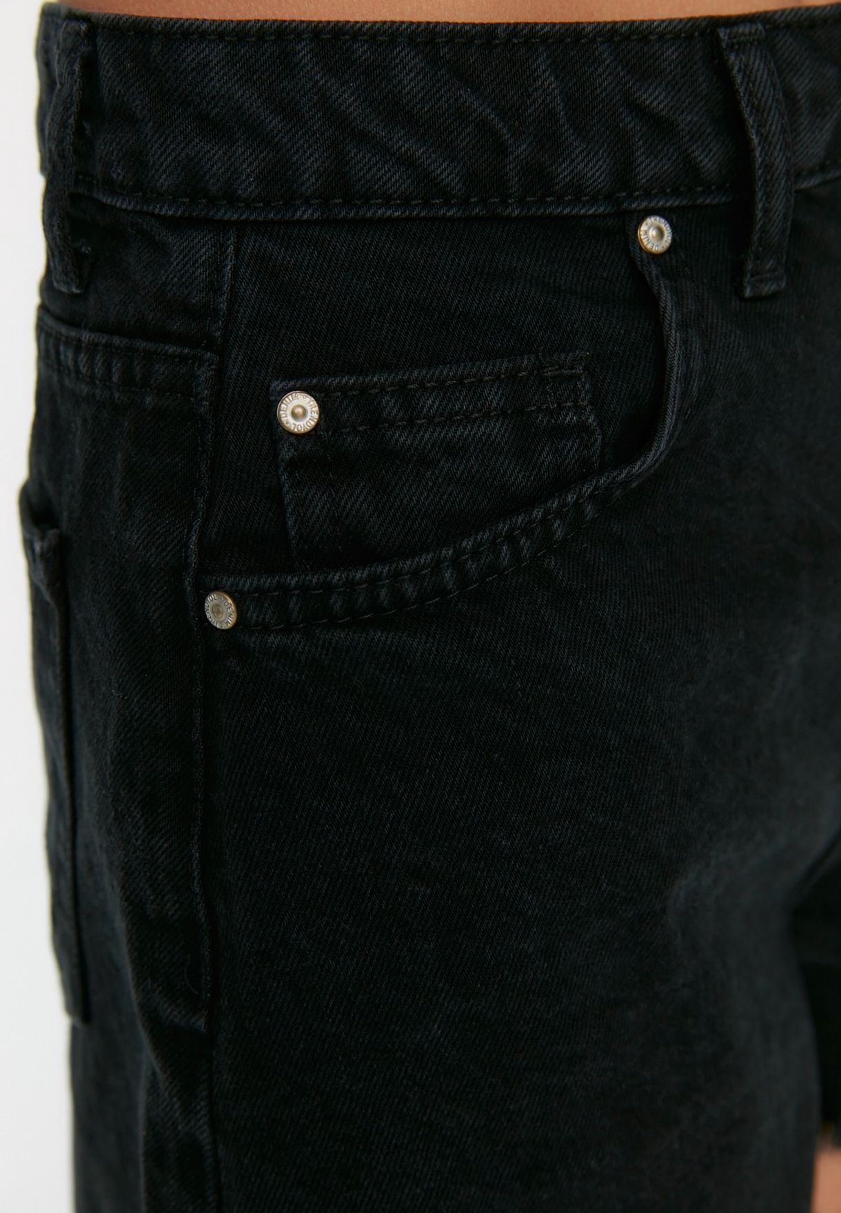 Pocket Detail Denim Shorts