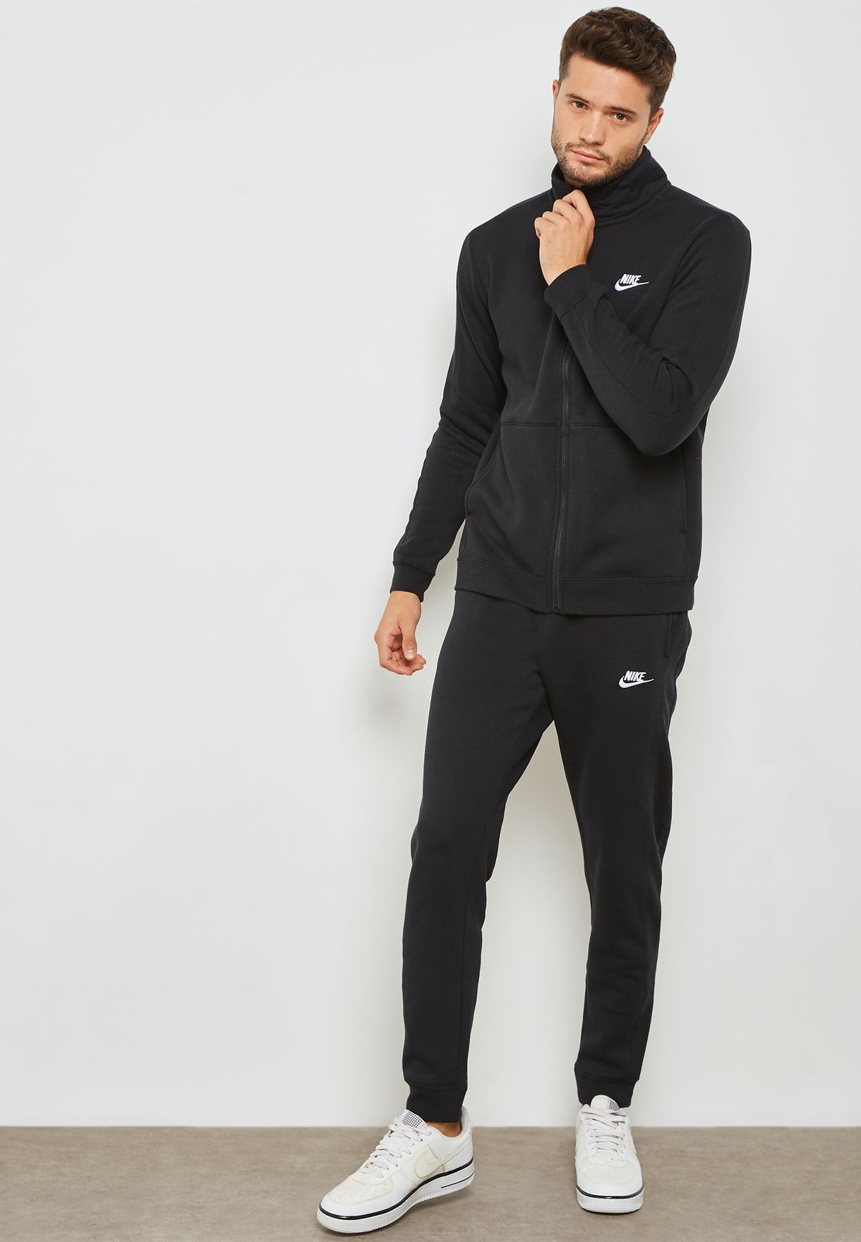 Buy Nike black NSW Fleece Tracksuit for Men in MENA, Worldwide | 928125-010