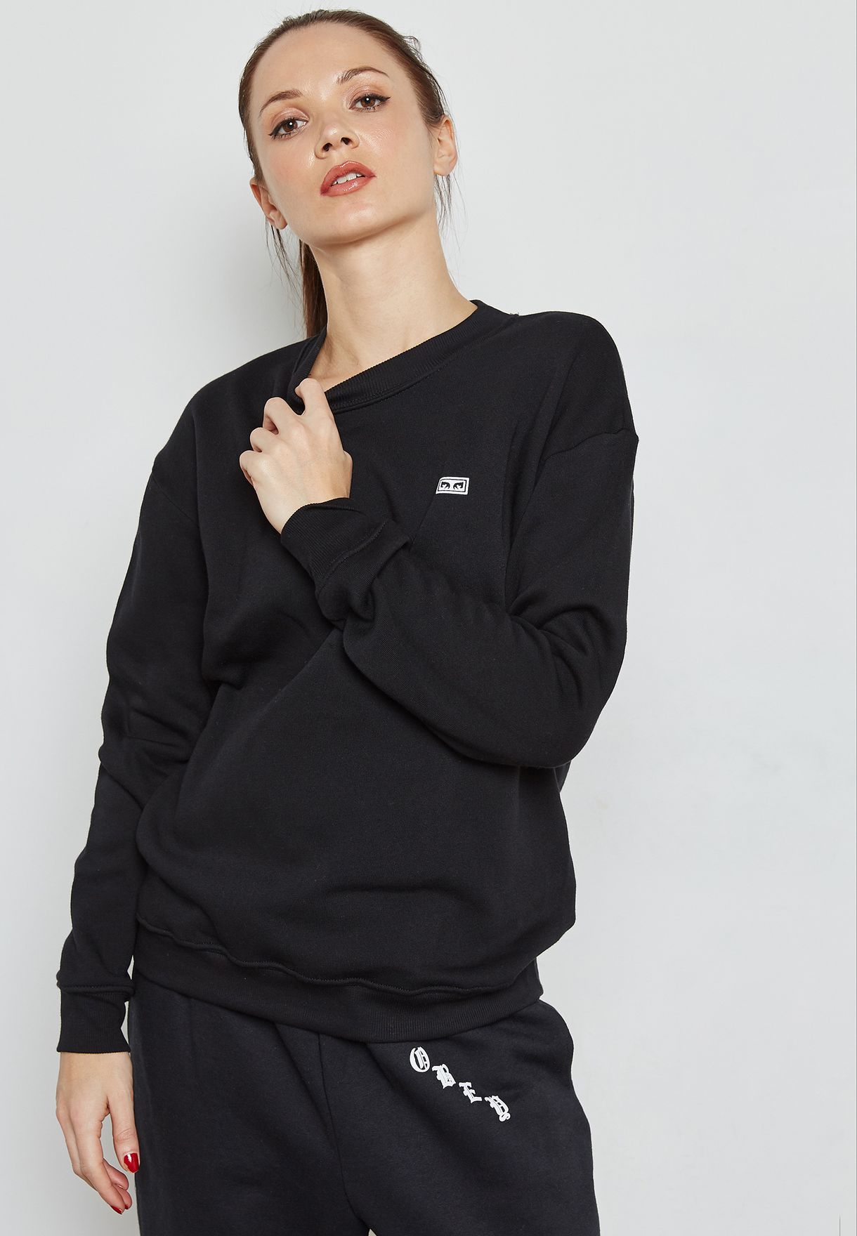 obey crew neck womens