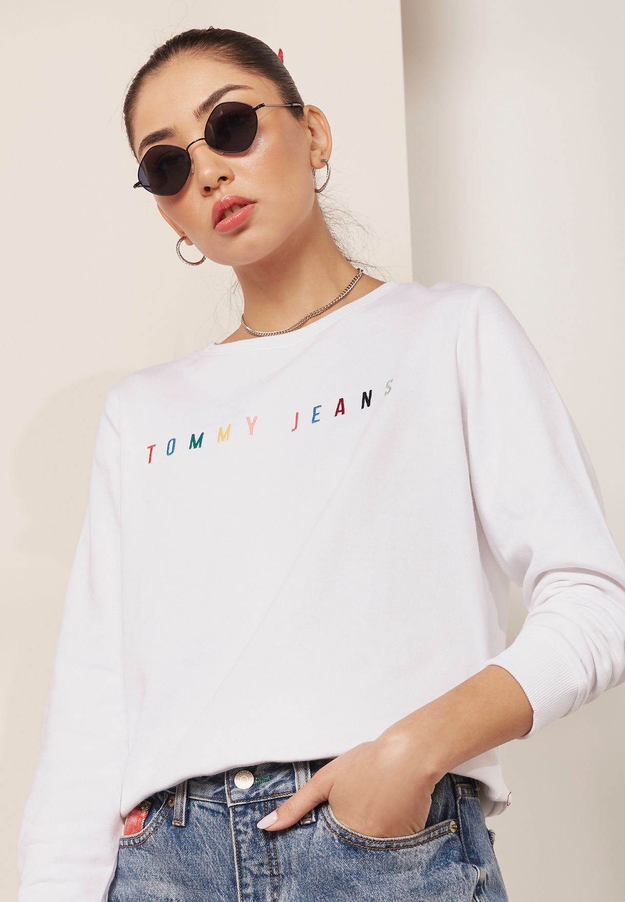 tommy jeans summer logo