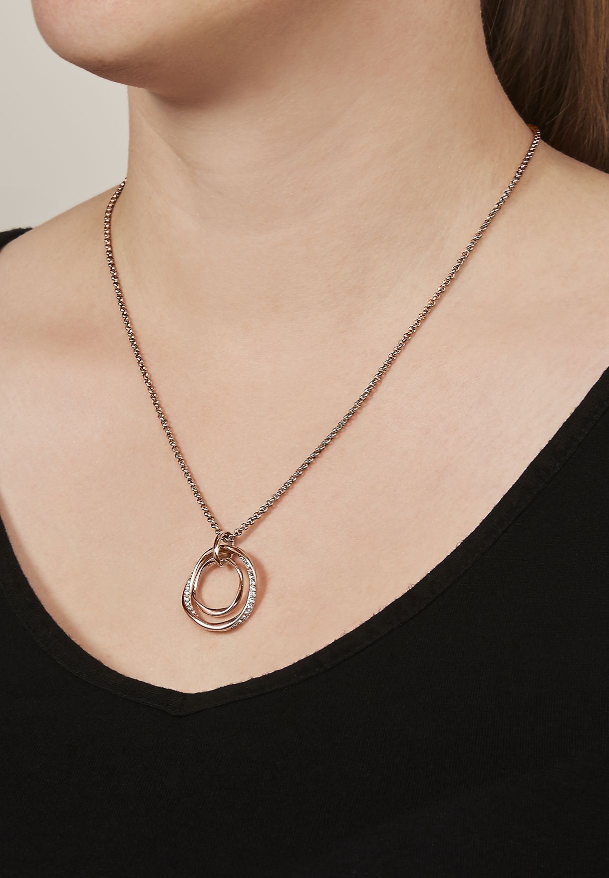 Twisted Pendant Necklace