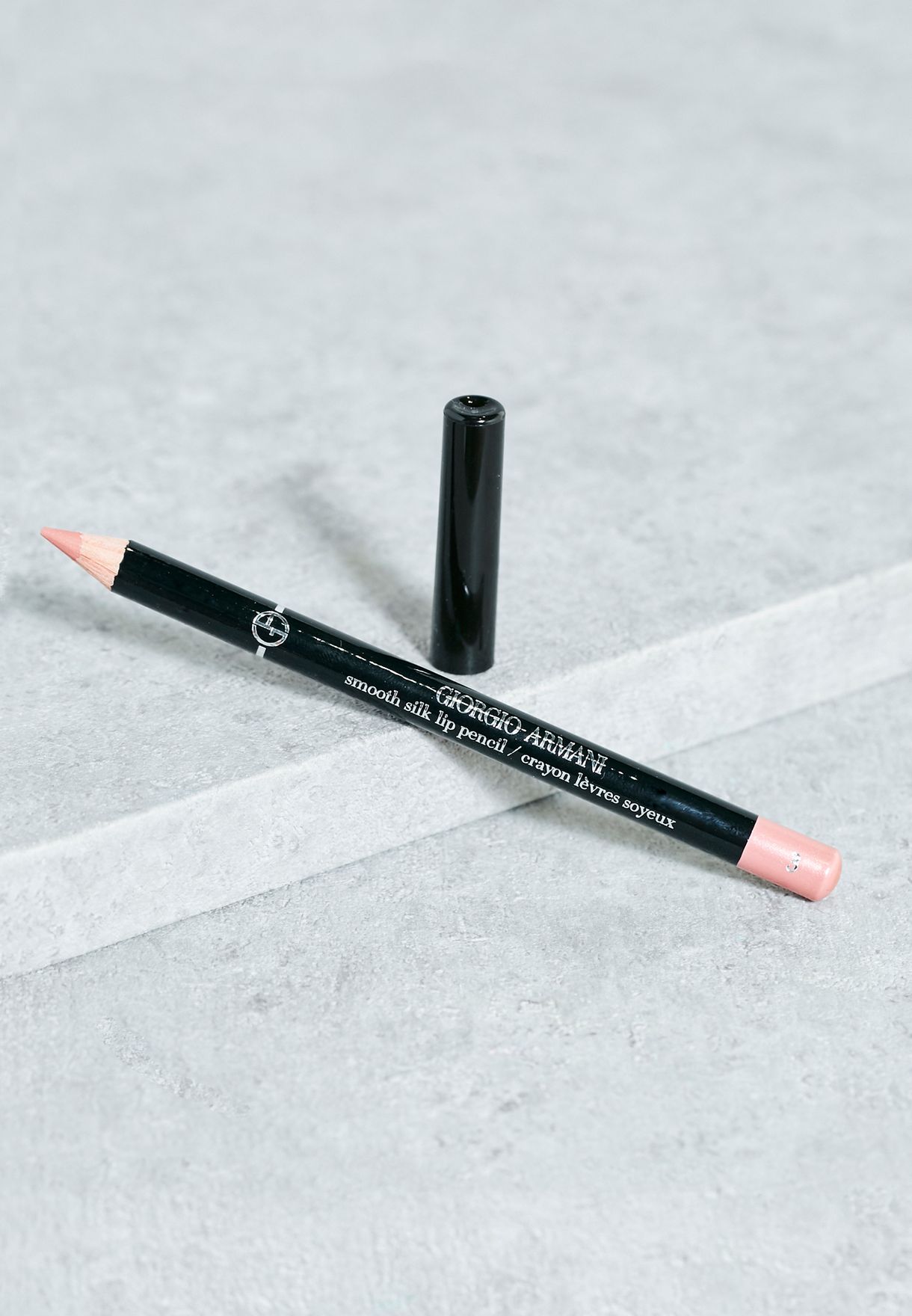smooth silk lip pencil