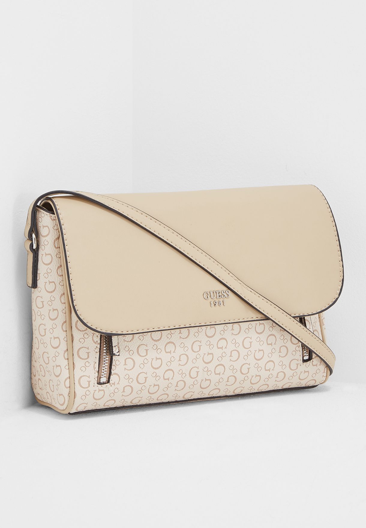 guess crossbody beige