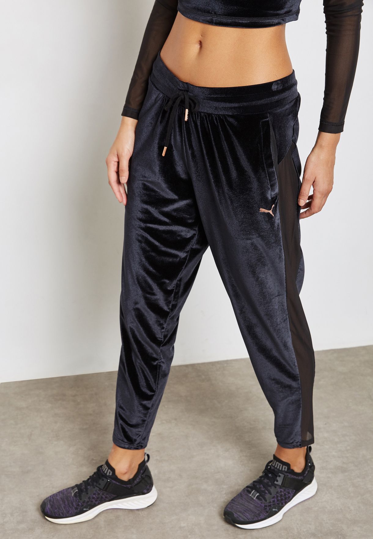 puma velvet sweatpants