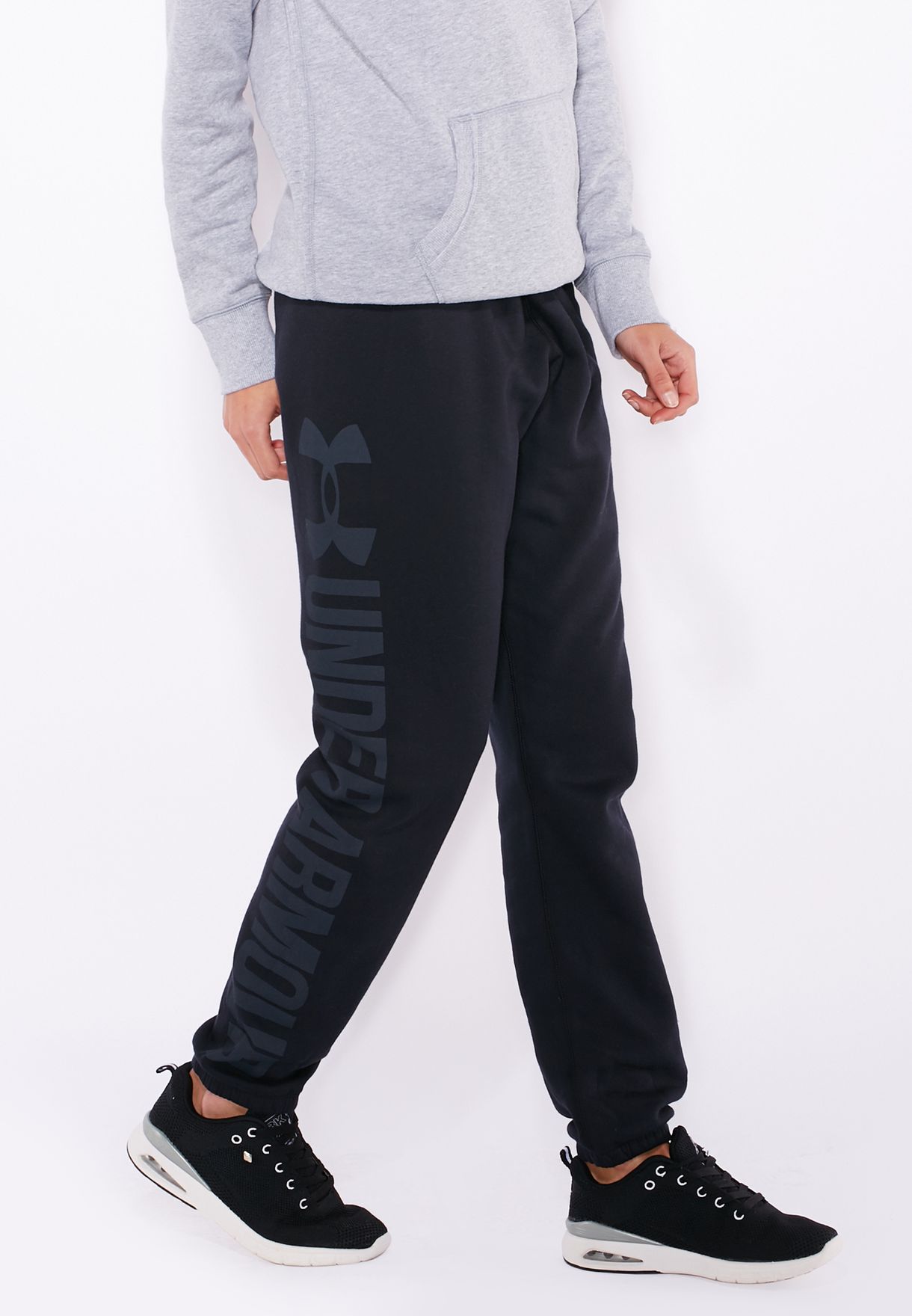 under armour cuffed sweatpants