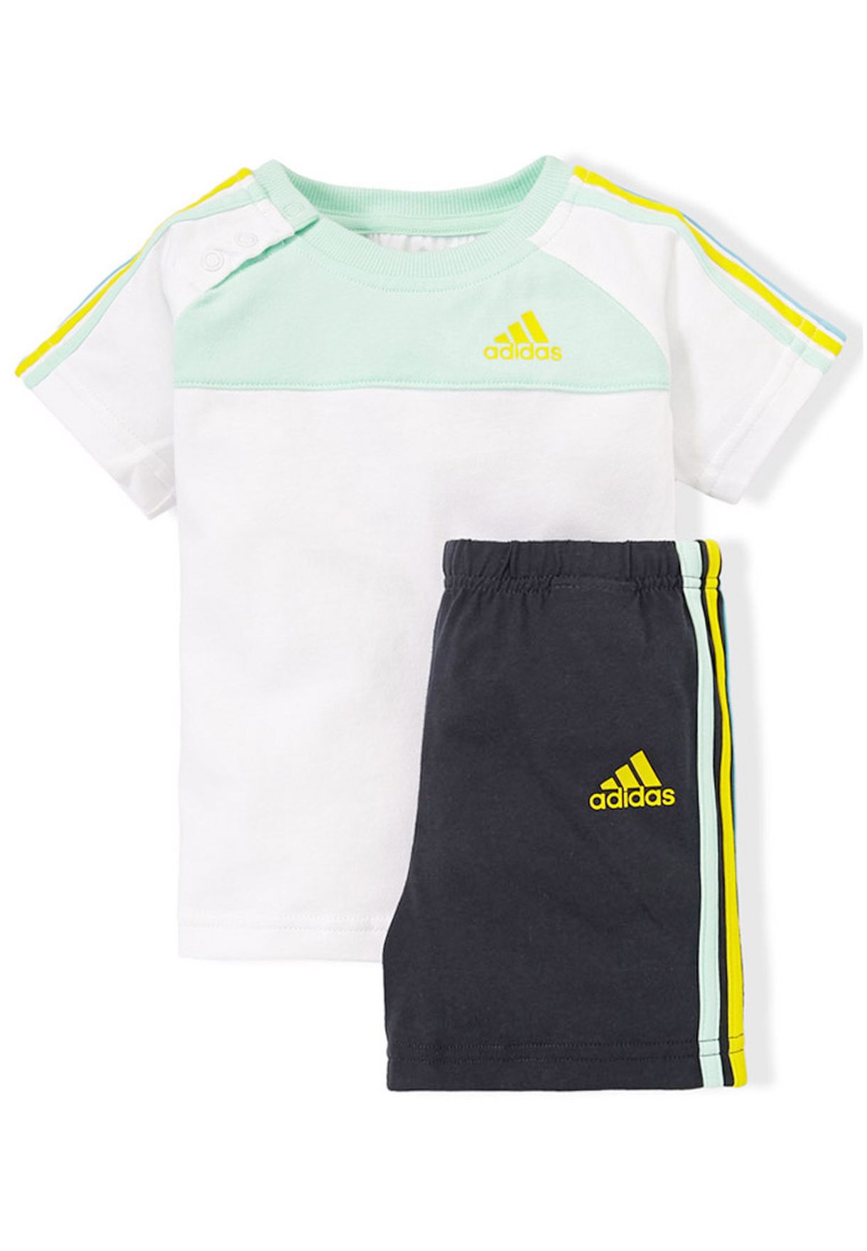 adidas t shirt shorts set