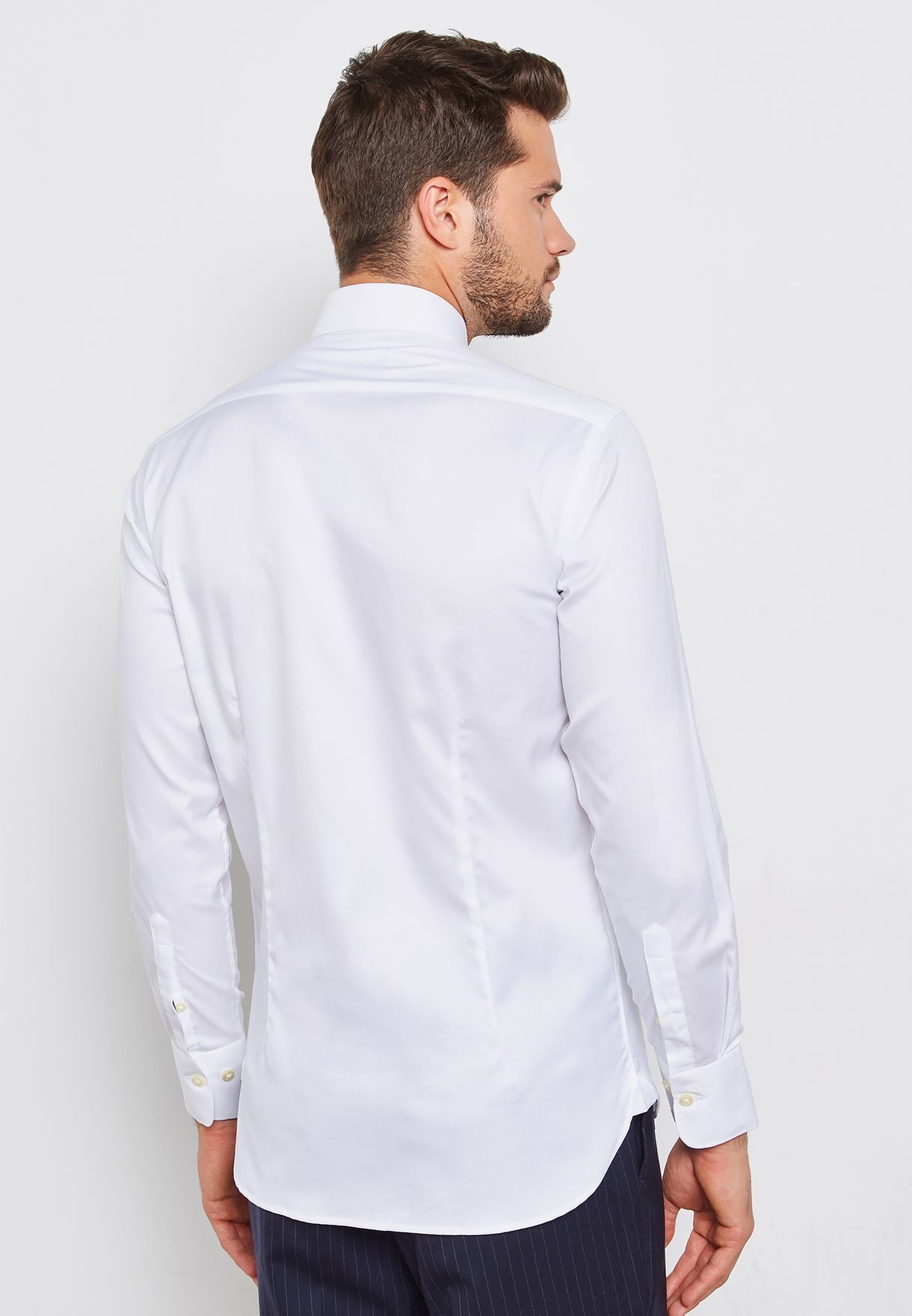 Buy Sacoor Brothers white Essential Regular Fit Shirt for Men in Dubai ...