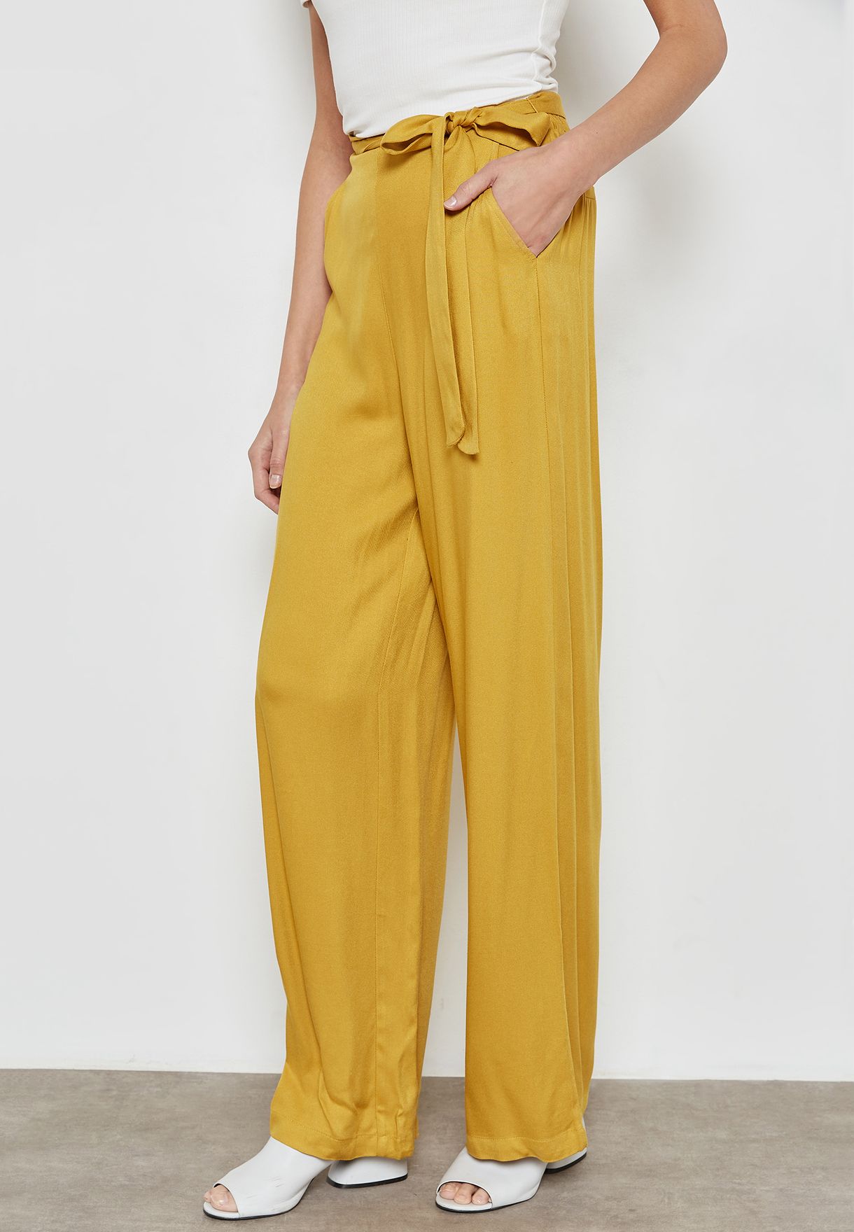 yellow pants forever 21