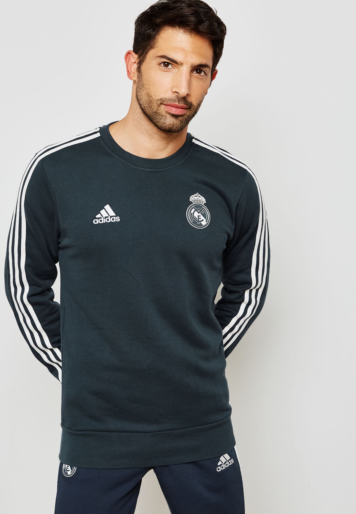 zout warm Beperken Buy adidas navy Real Madrid Sweatshirt for Men in MENA, Worldwide