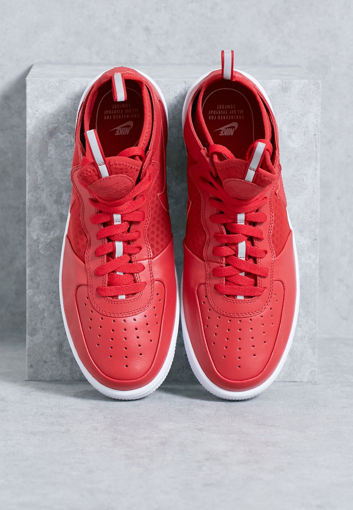 Buy Nike red Air Force 1 Ultraforce Mid 