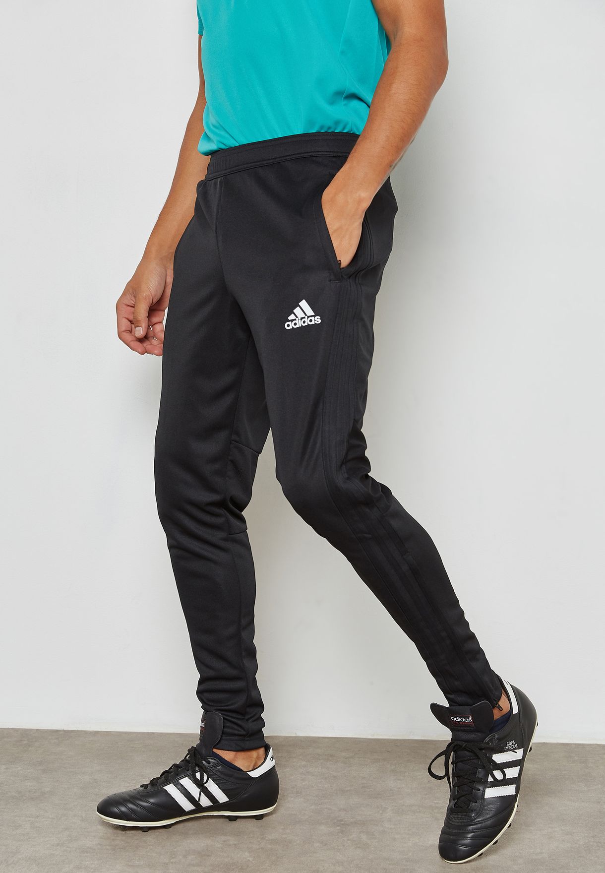 Buy adidas black Convido 18 Sweatpants for Men in MENA, Worldwide | BS0526