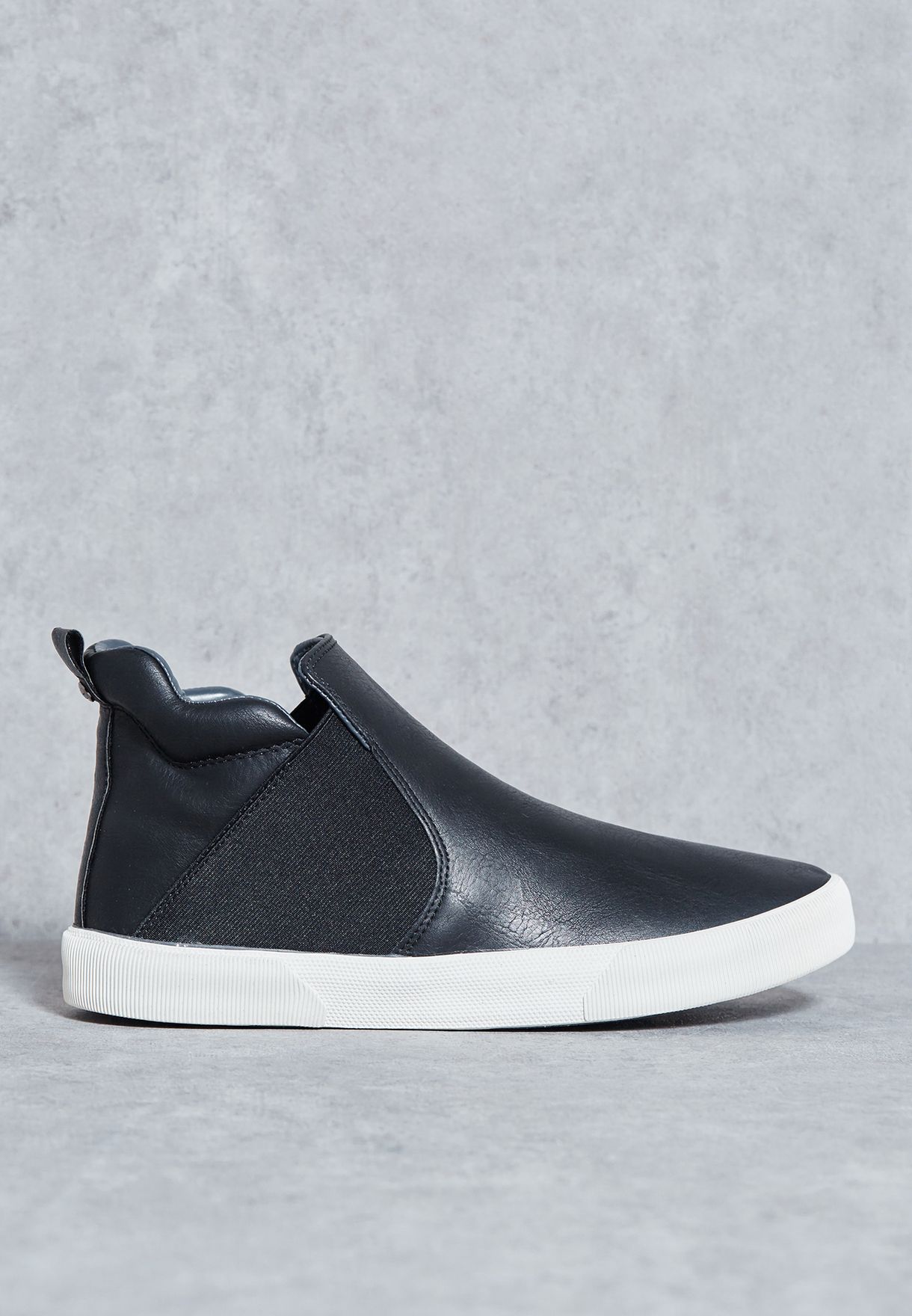 guess black slip ons