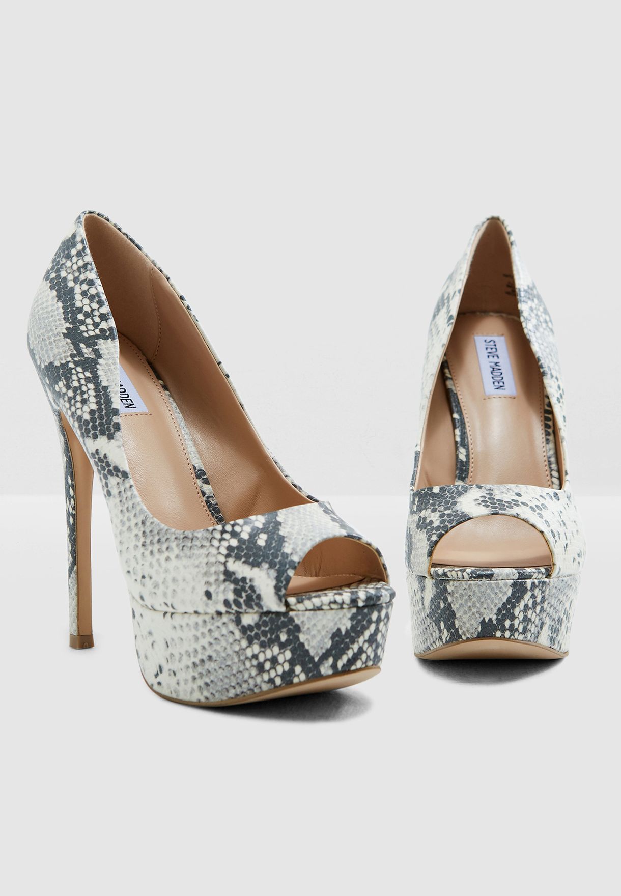 steve madden platform pumps