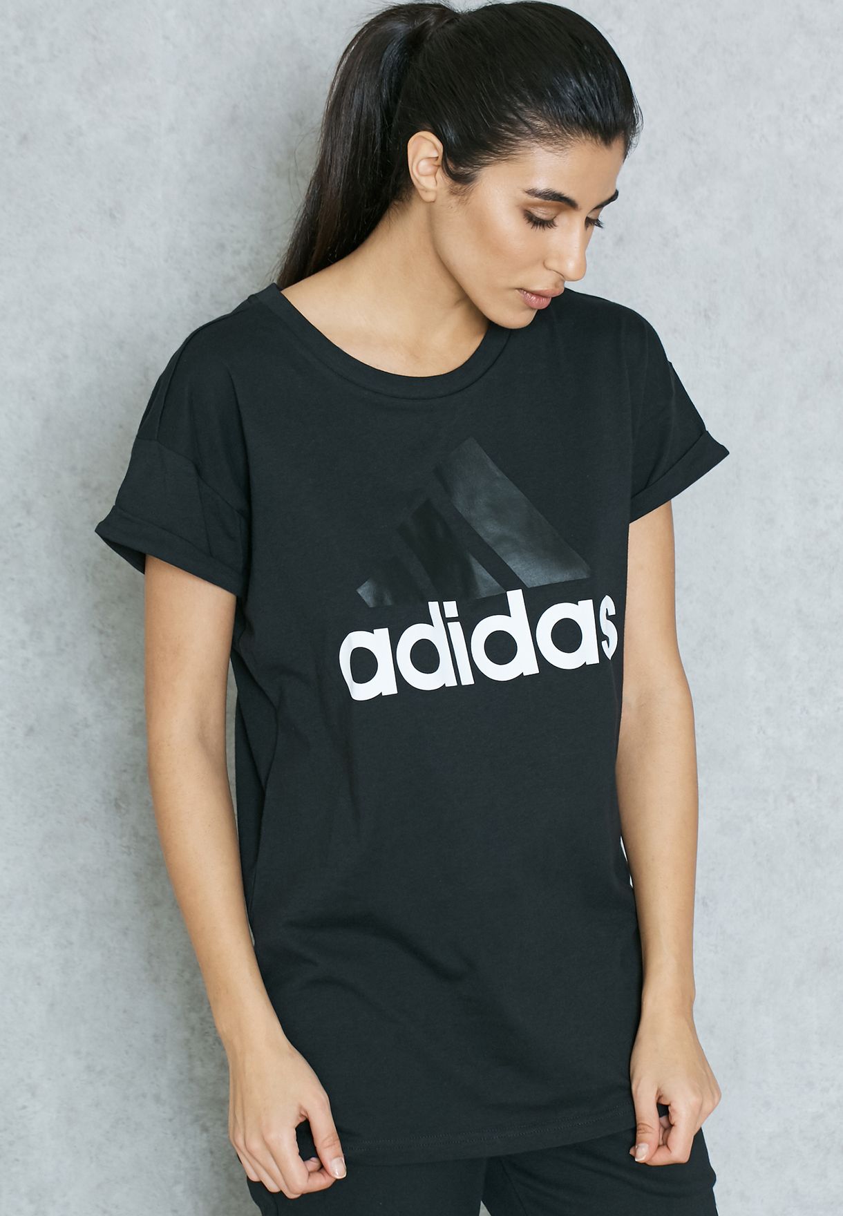 Buy adidas black Essential Linear T-Shirt for Women in MENA, Worldwide |  S97222