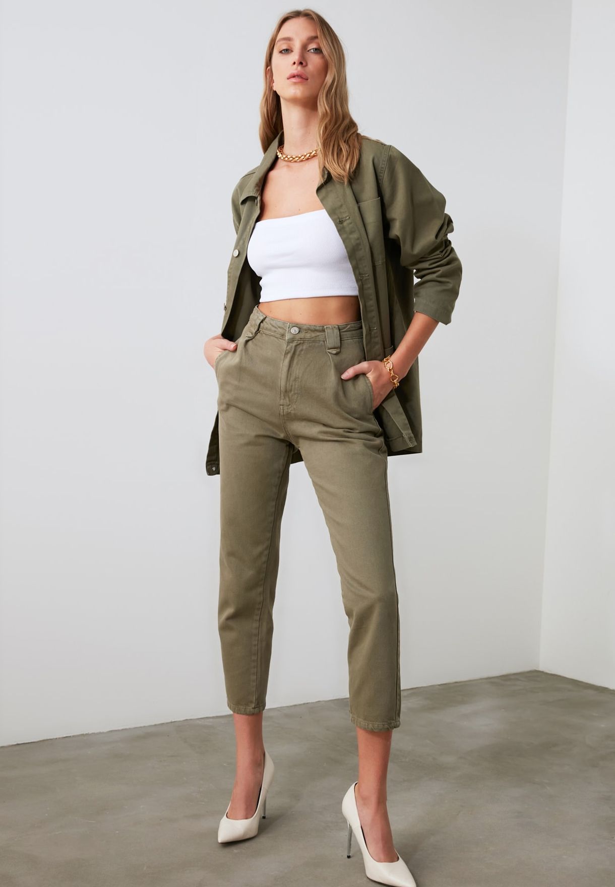 khaki mom jeans