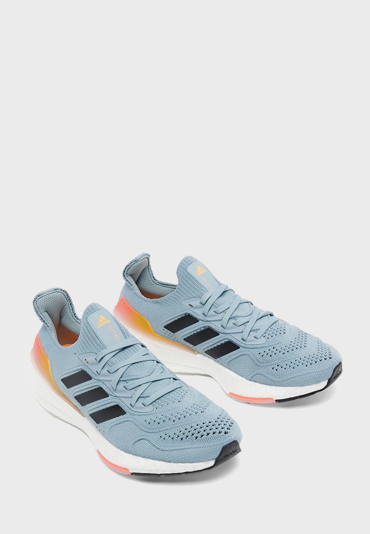 adidas women's ultraboost 22 heat.rdy running shoes