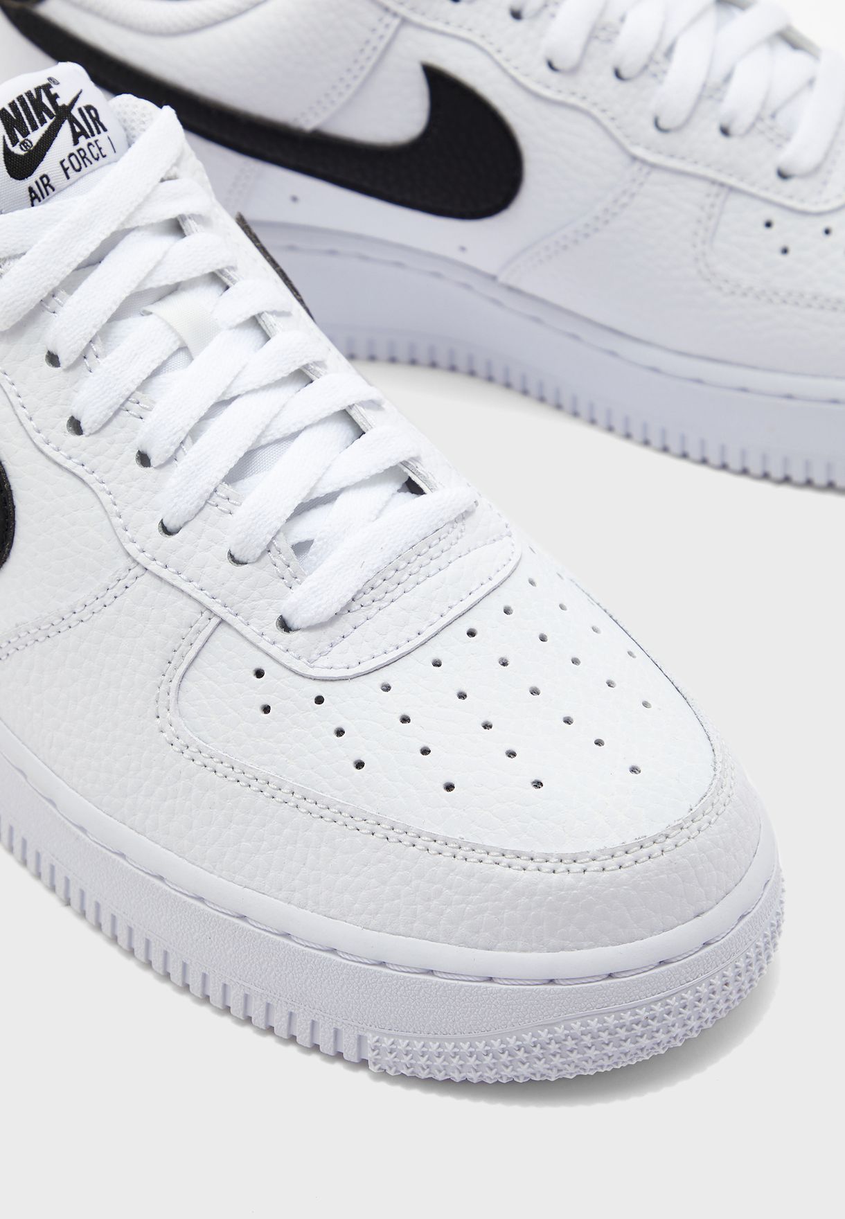 Buy Nike white Air Force 1 '07 AN21 for Men in MENA, Worldwide