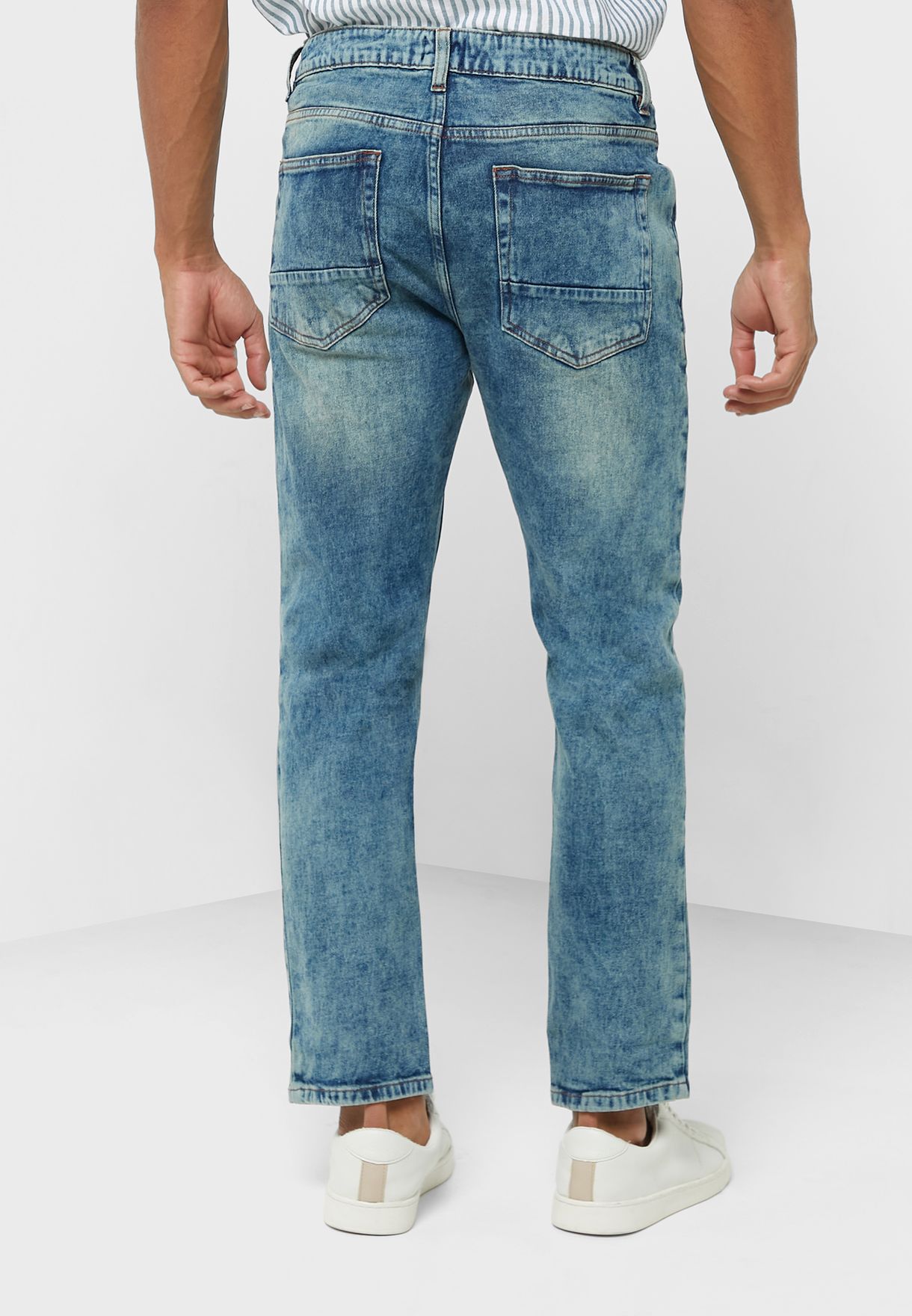 Tapered Fit Washed Jean