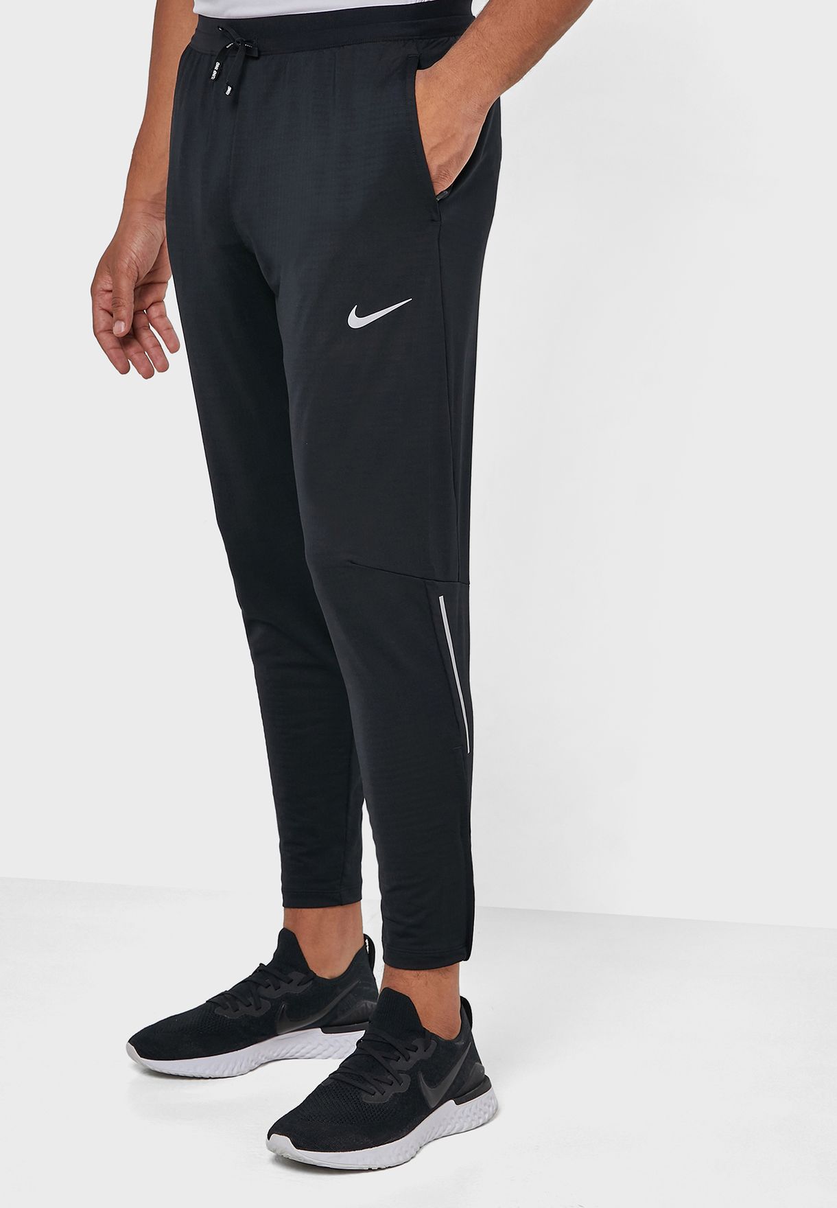 Nike black Phenom Elite Knit Sweatpants 