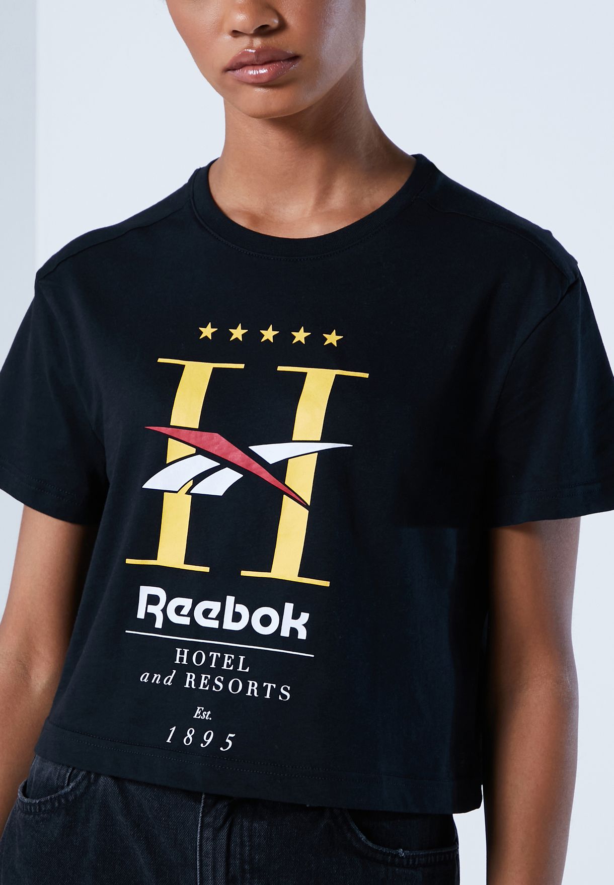 reebok classic hotel tee