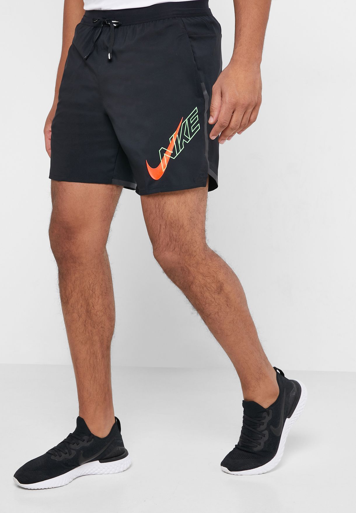 Buy Nike black Flex Flash Stride 7&quot; Shorts for Men in MENA,