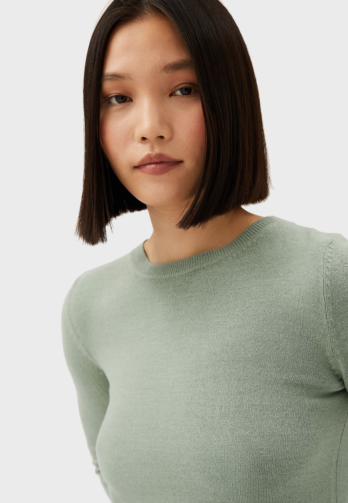 Round Neck Knitted Sweater