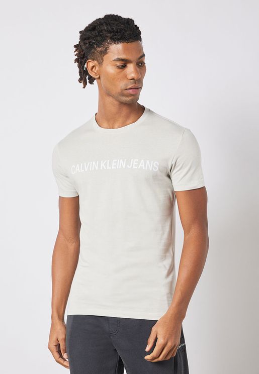 Calvin Klein Jeans Men T-Shirts and Vests In UAE online - Namshi