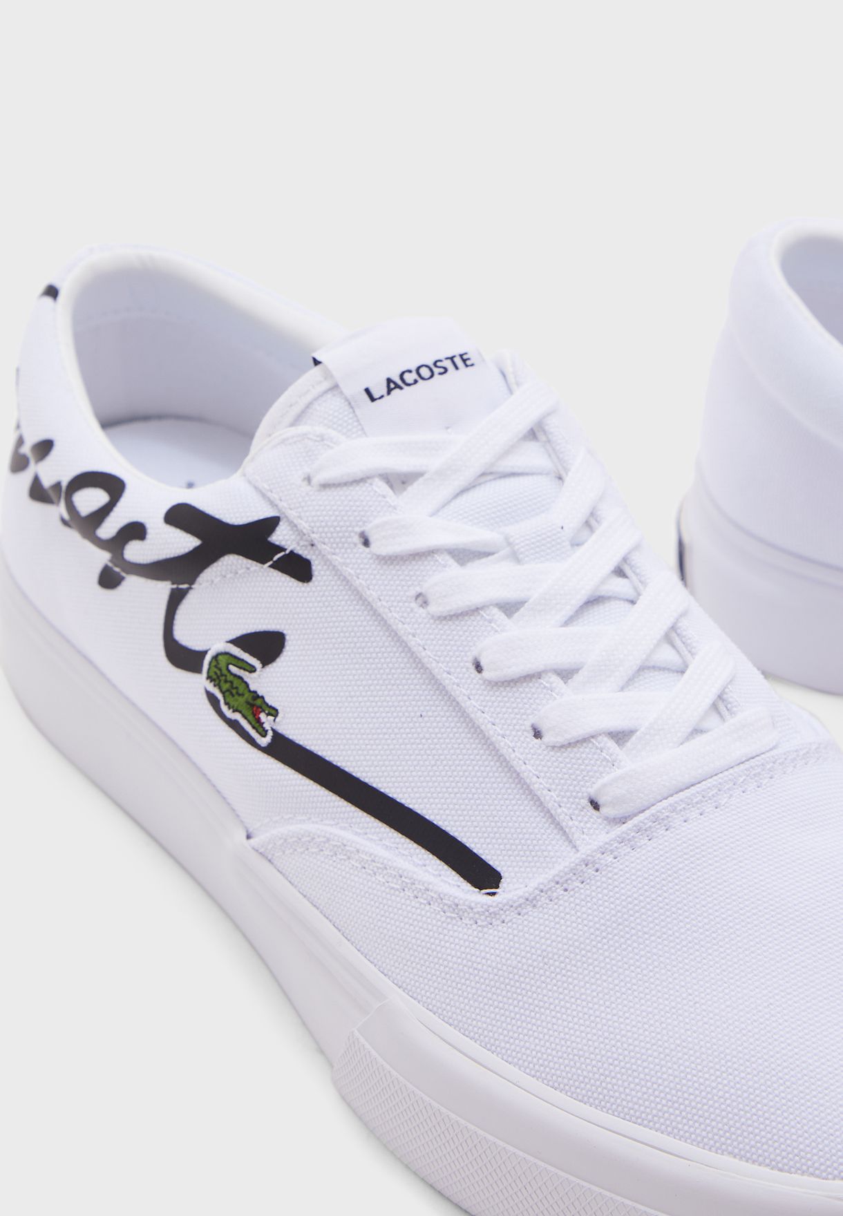 lacoste lace up shoes