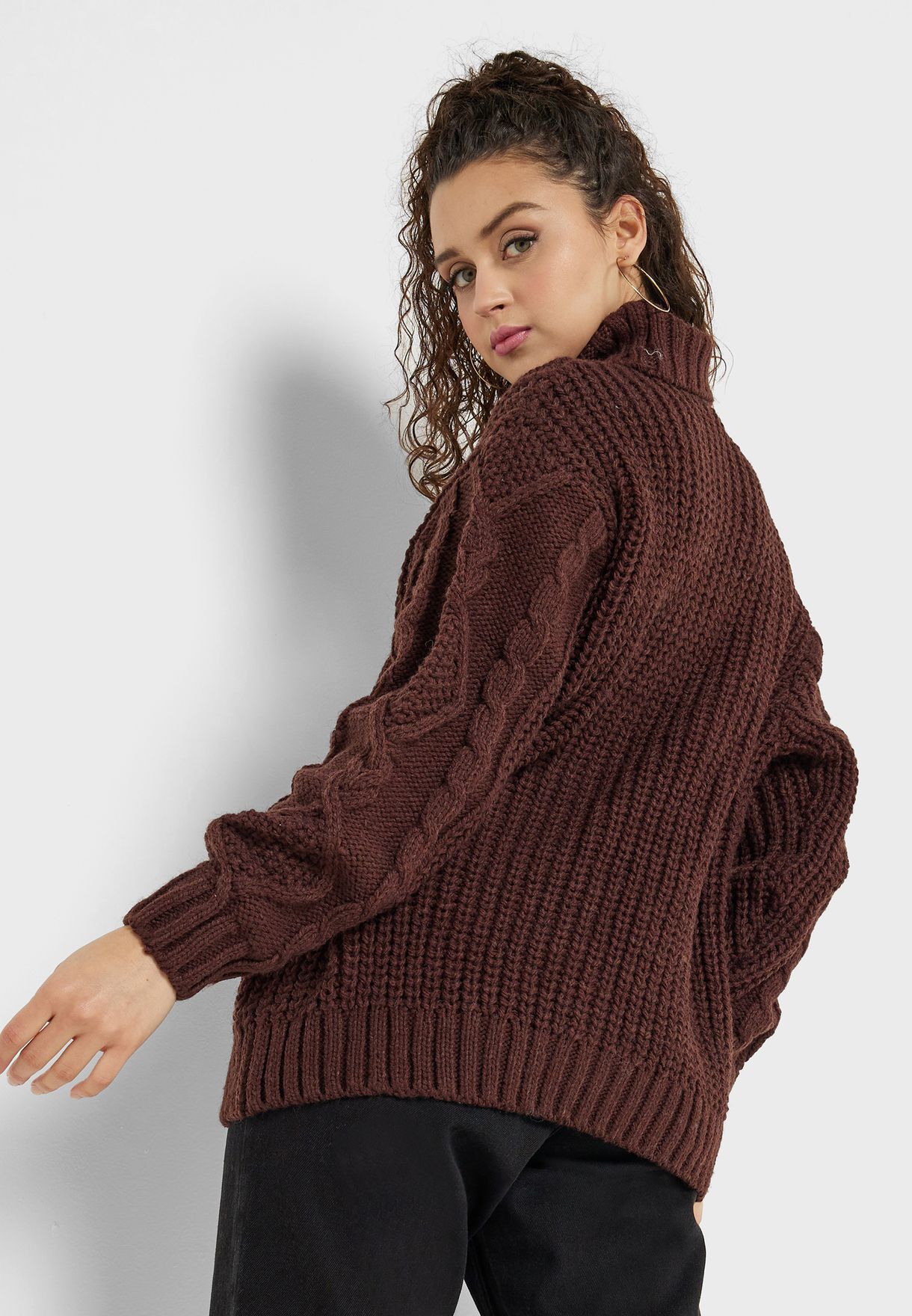Turtle Neck Knitted Sweater