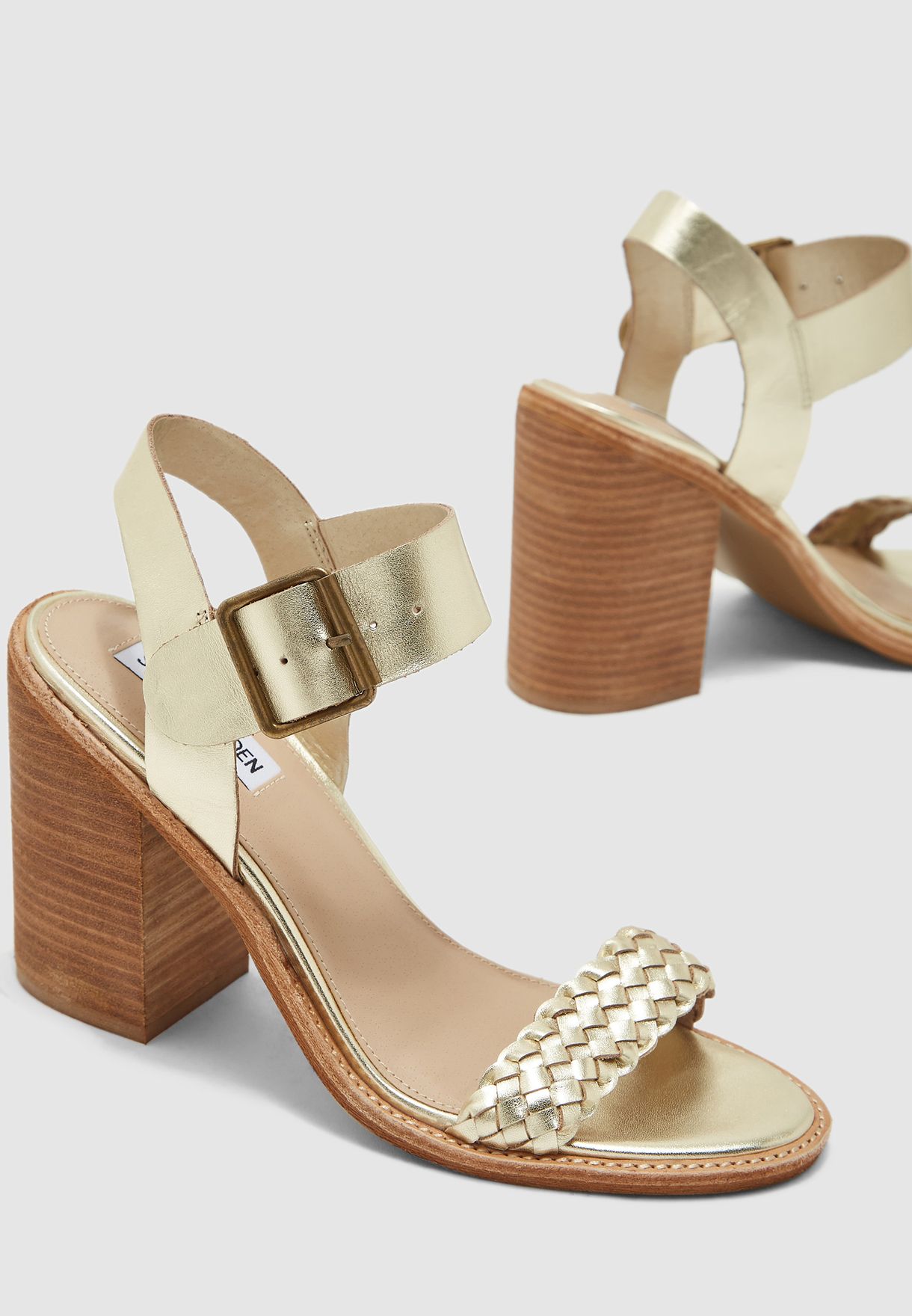 cadence sandal steve madden