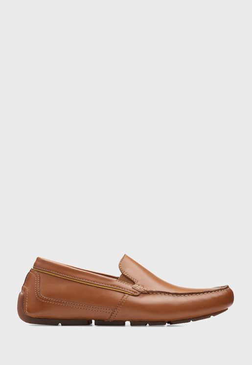 clarks shoes ksa