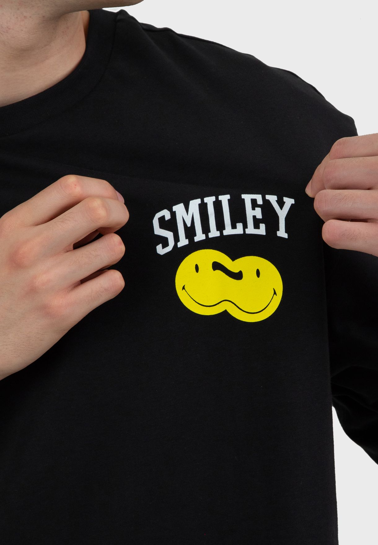 Smiley Bp Multi Logo T-Shirt