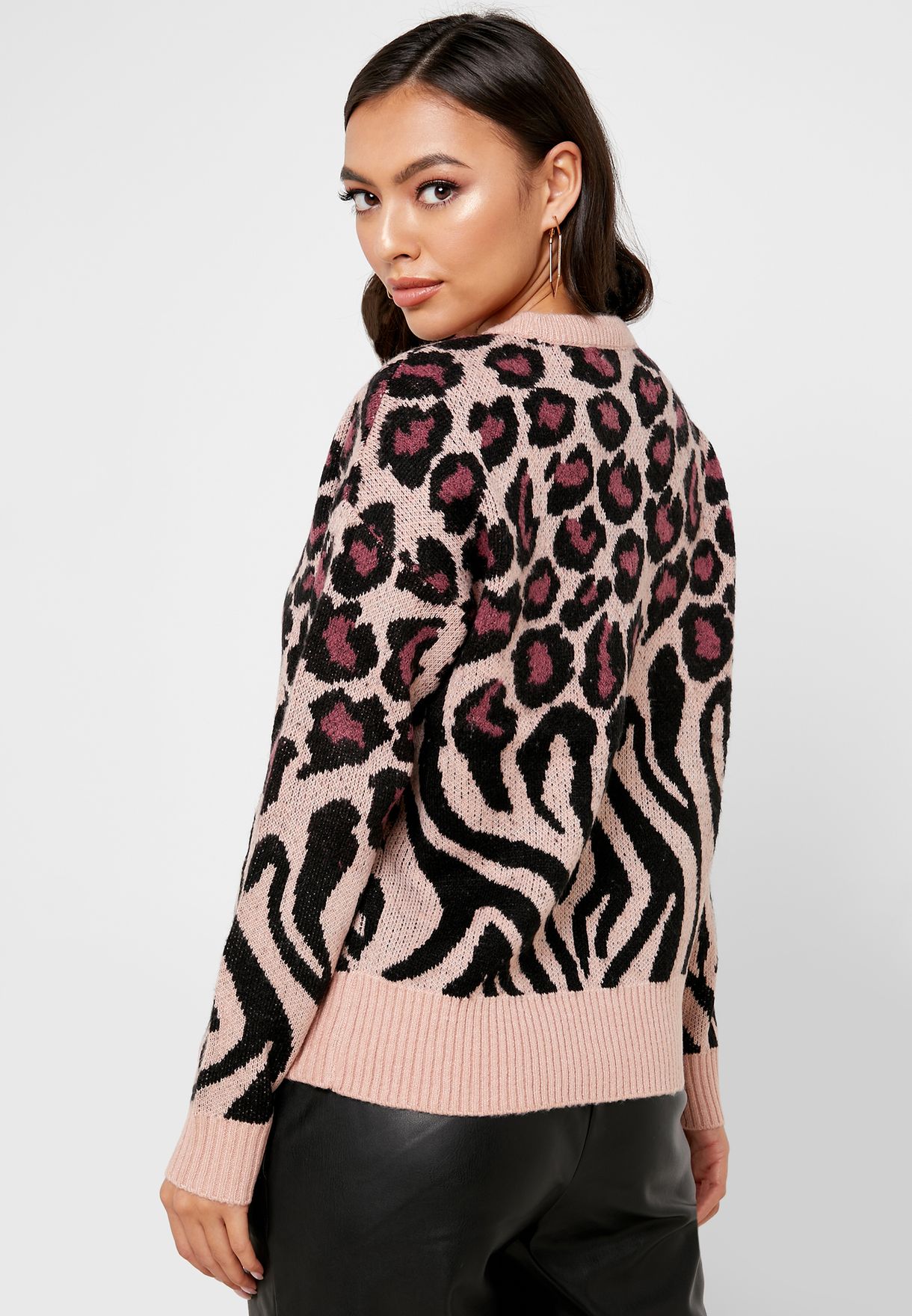 Buy Vero Moda prints Animal Print Sweater for Women in MENA, Worldwide