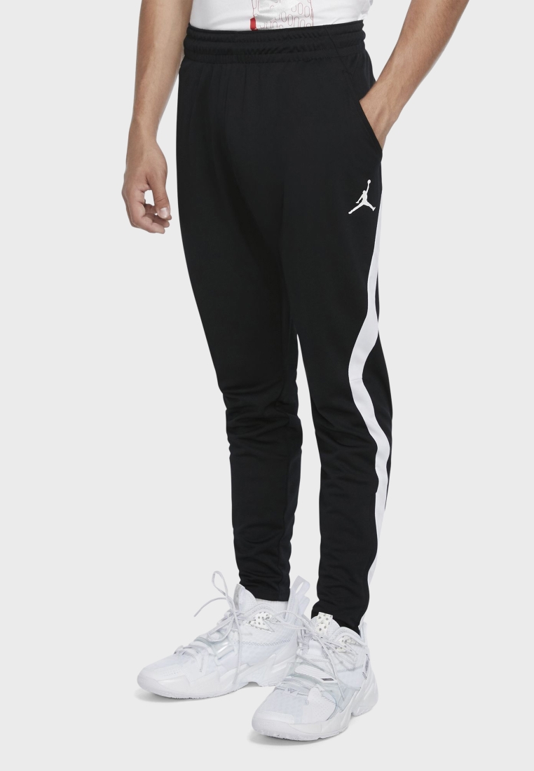 nike lightweight sweatpants