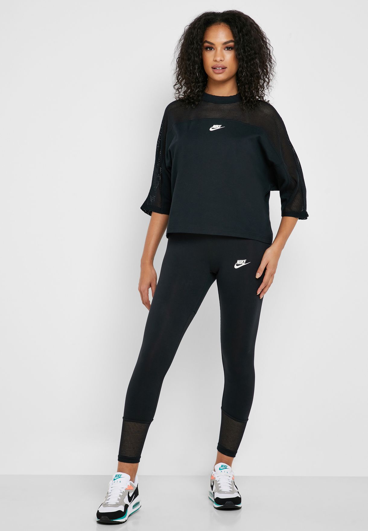 womens nike leggings outfit