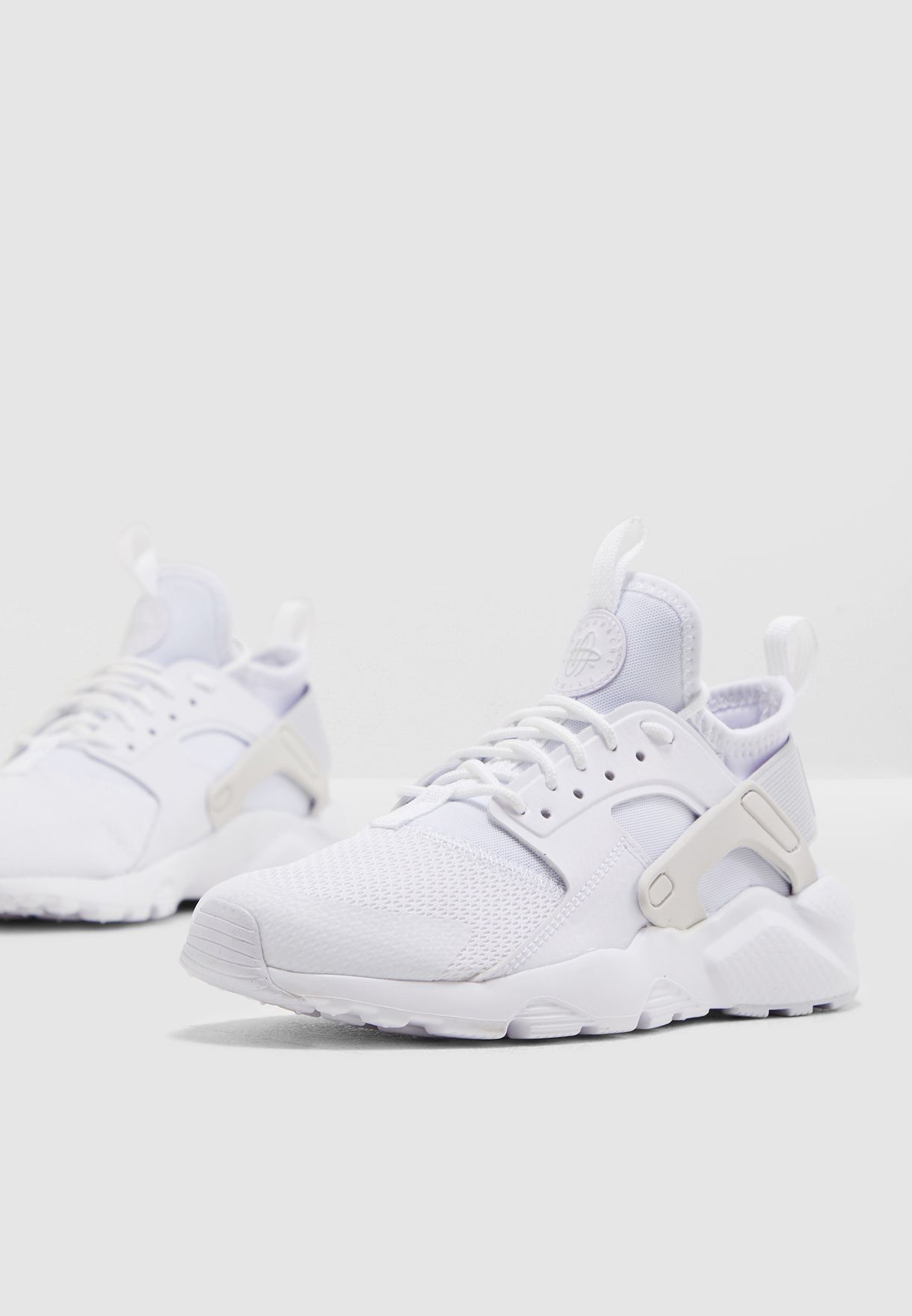 all white huaraches youth