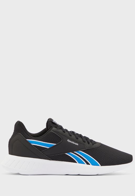sports shoes offers online